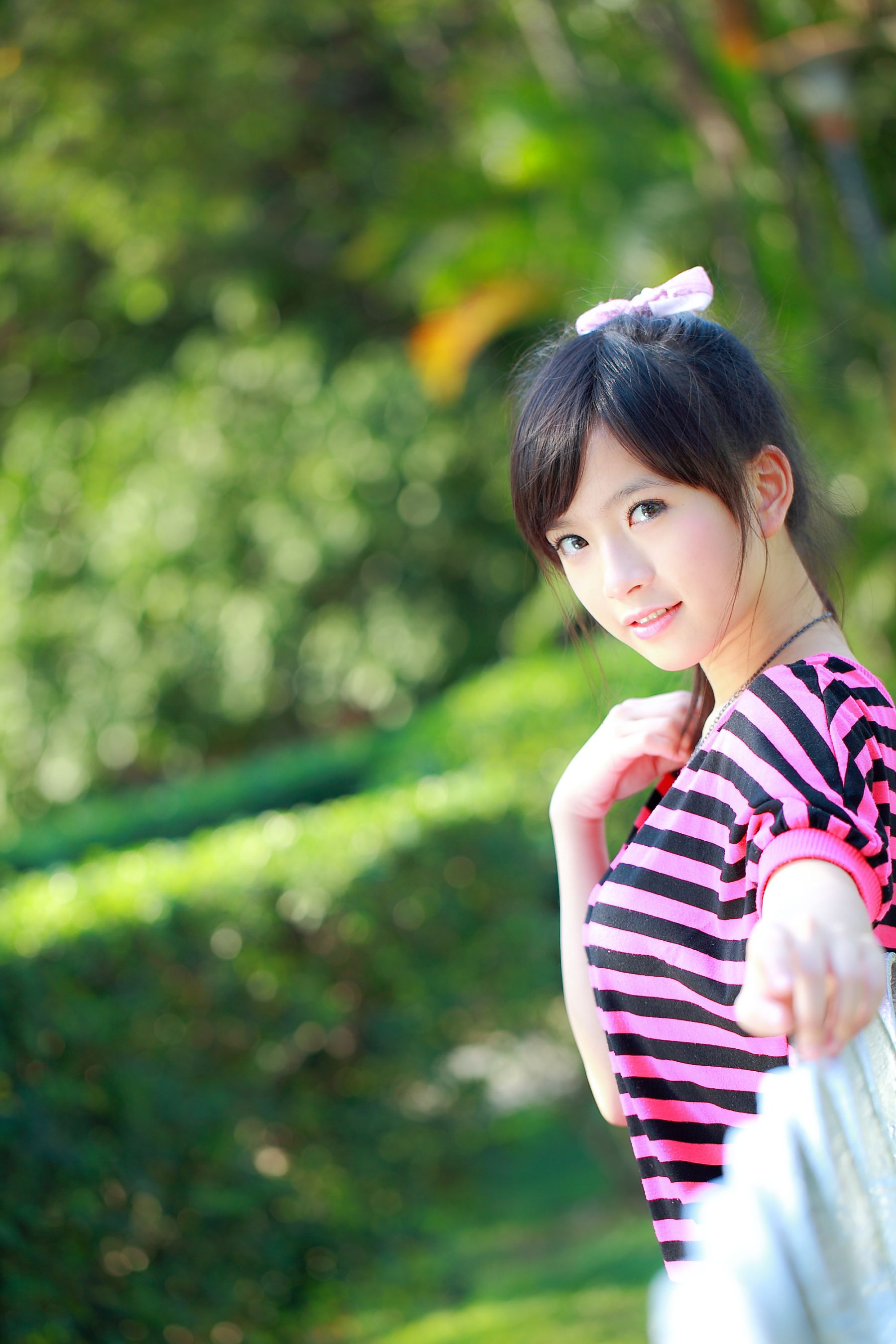 台湾美少女小敬/虞成敬《4套小清新外拍图片》写真合集