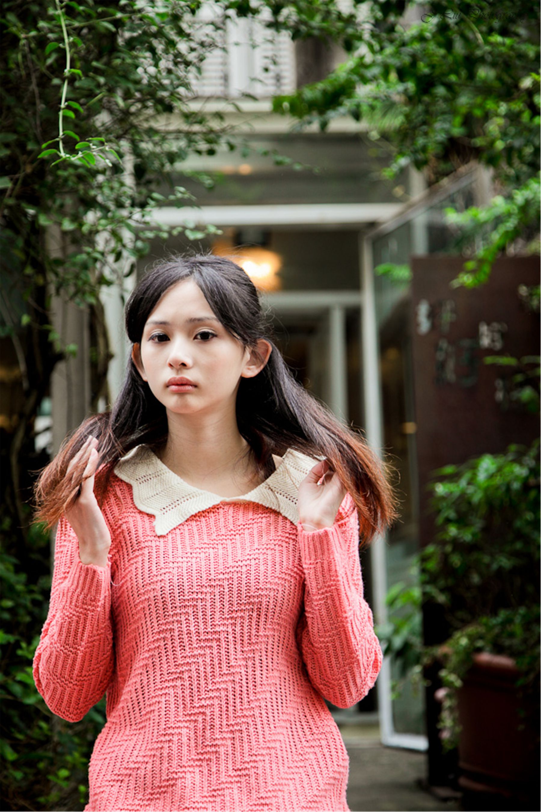 台湾正妹梅杜莎《台北東區外拍》