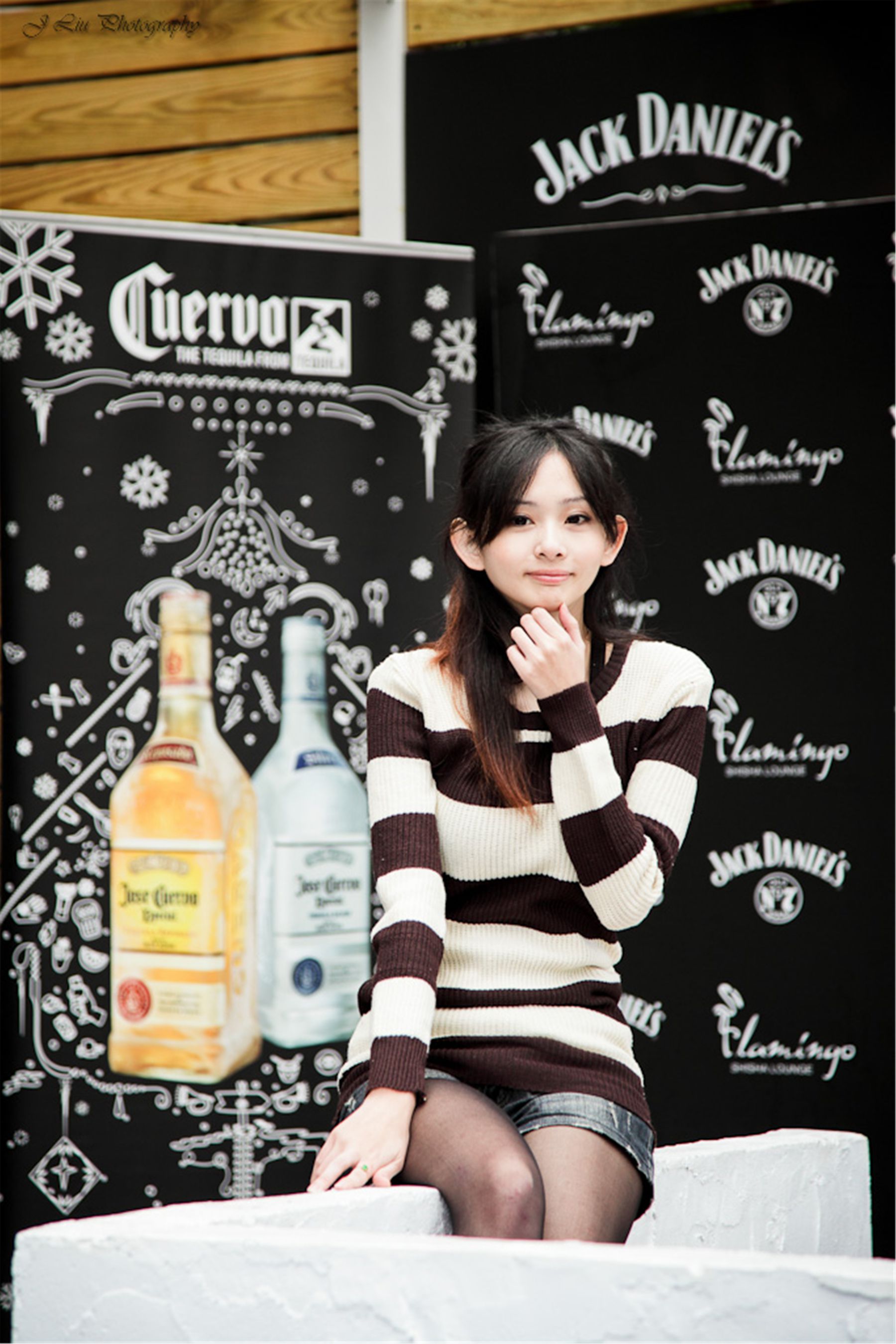 台湾正妹梅杜莎《台北東區外拍》