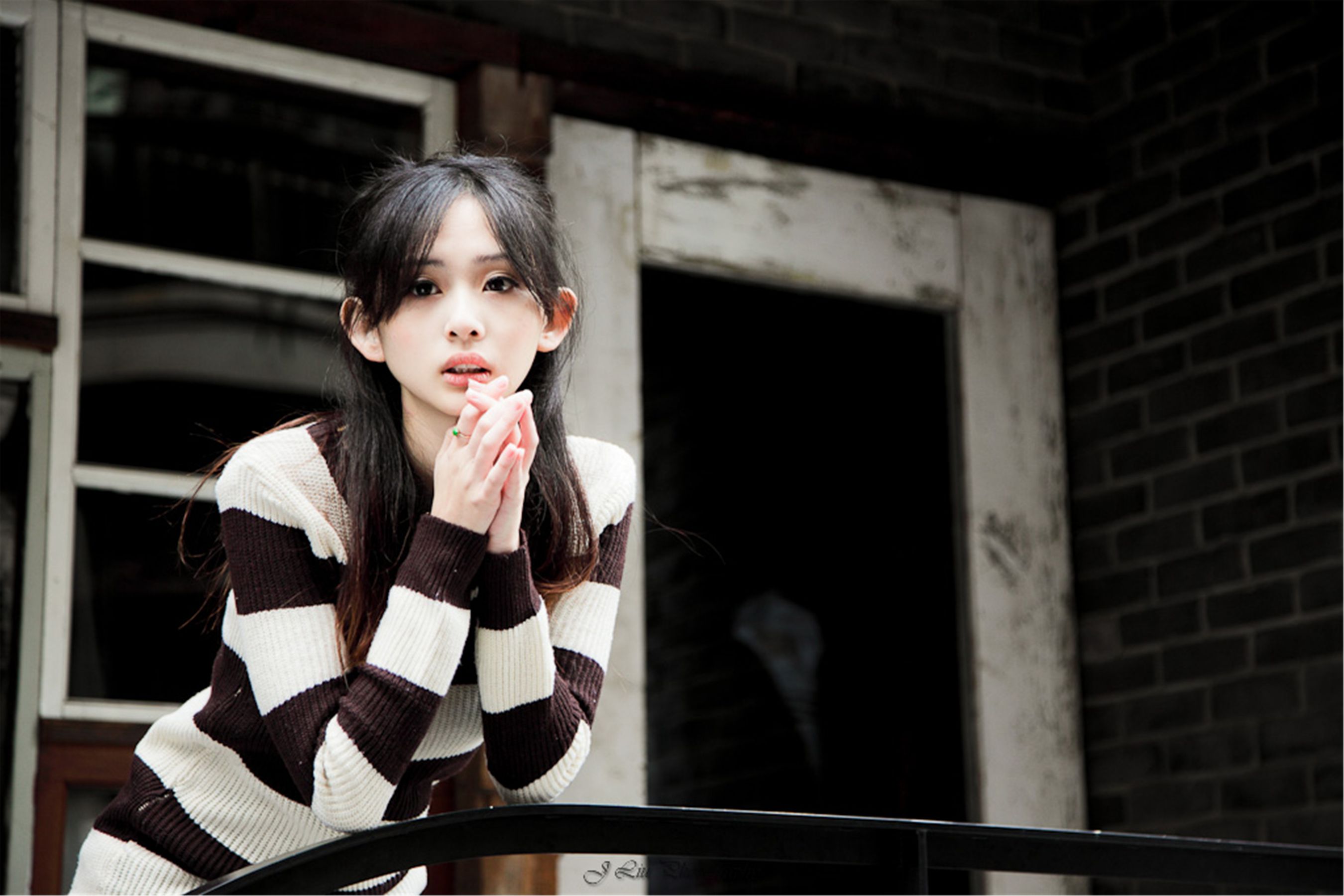 台湾正妹梅杜莎《台北東區外拍》
