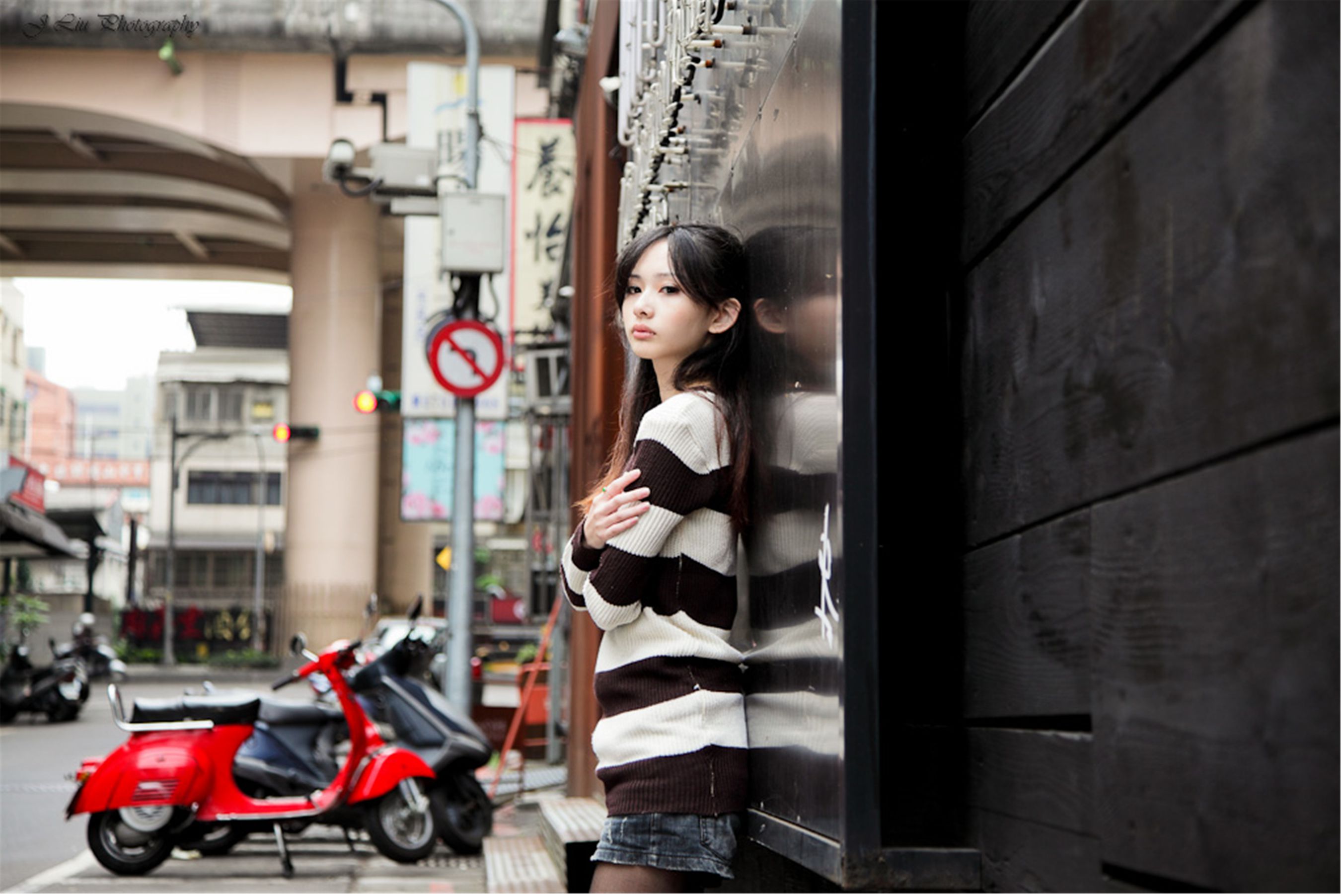 台湾正妹梅杜莎《台北東區外拍》