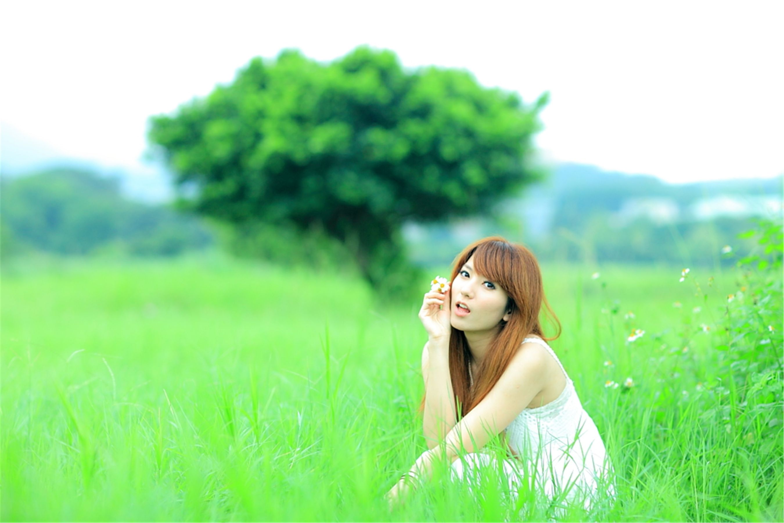 台湾正妹小静《农场初夏田园风光》唯美白裙系列