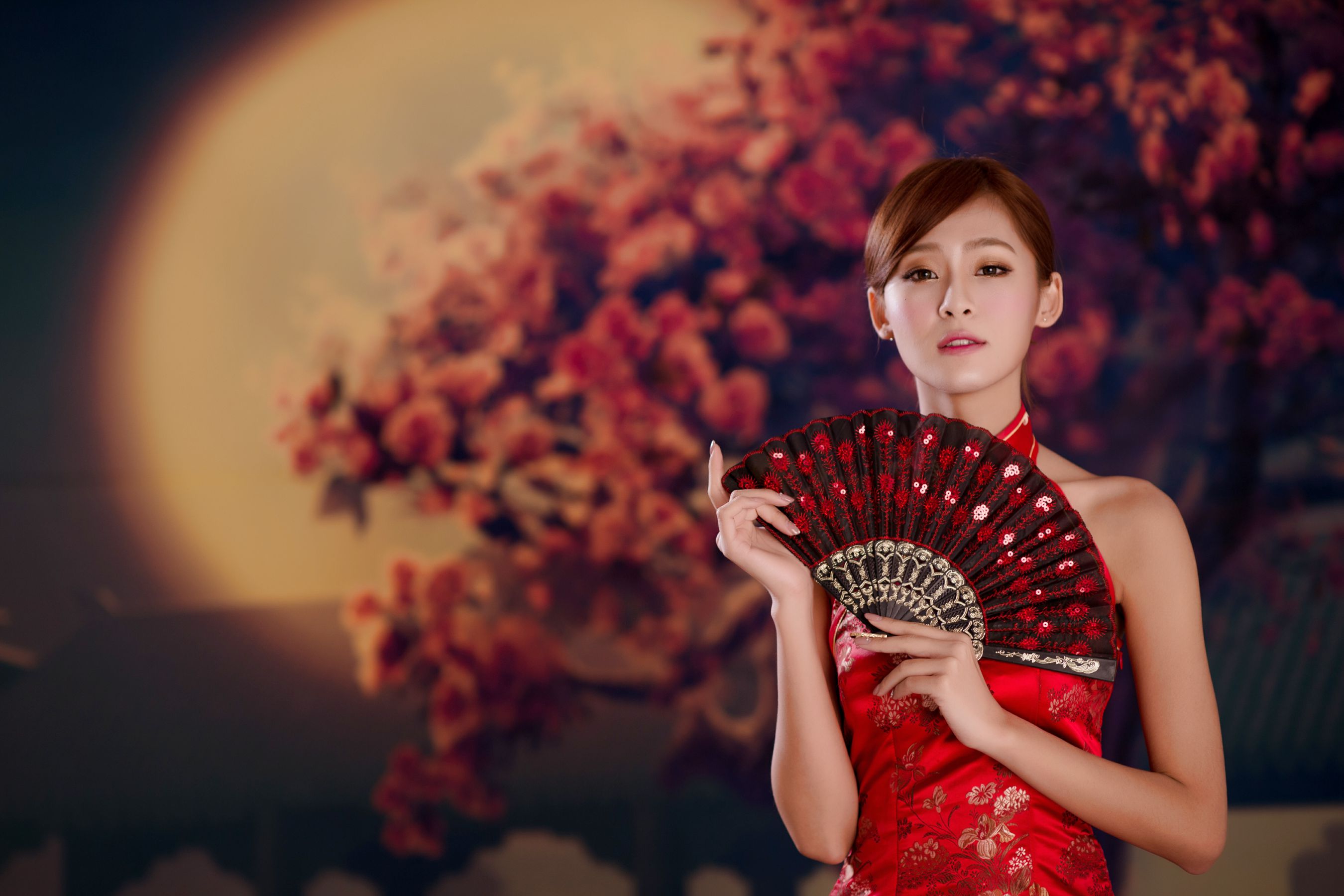 台湾女神Winnie小雪《古典红色旗袍》