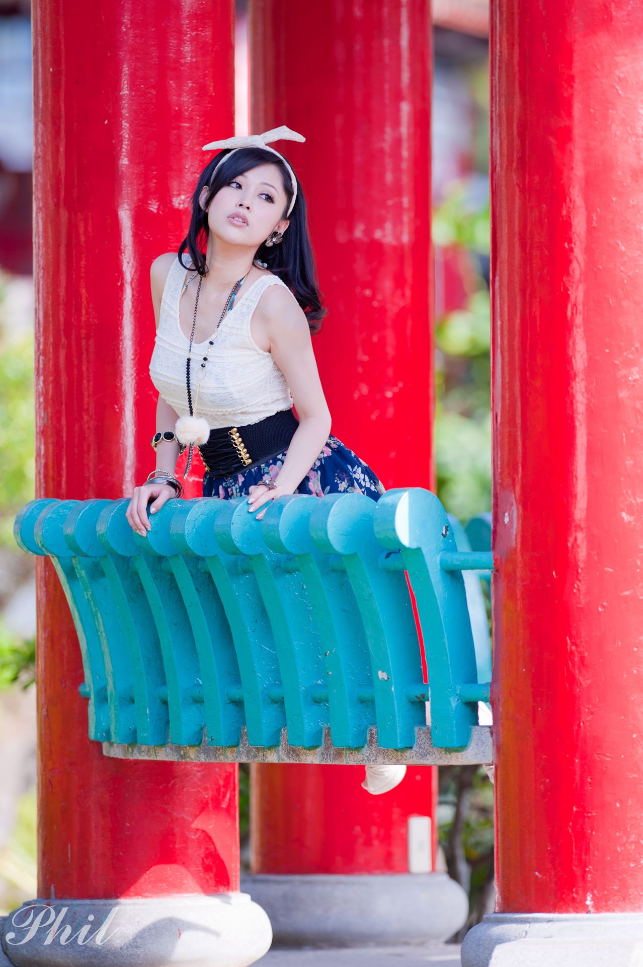 Beautyleg腿模Avy《连衣裙公园外拍》