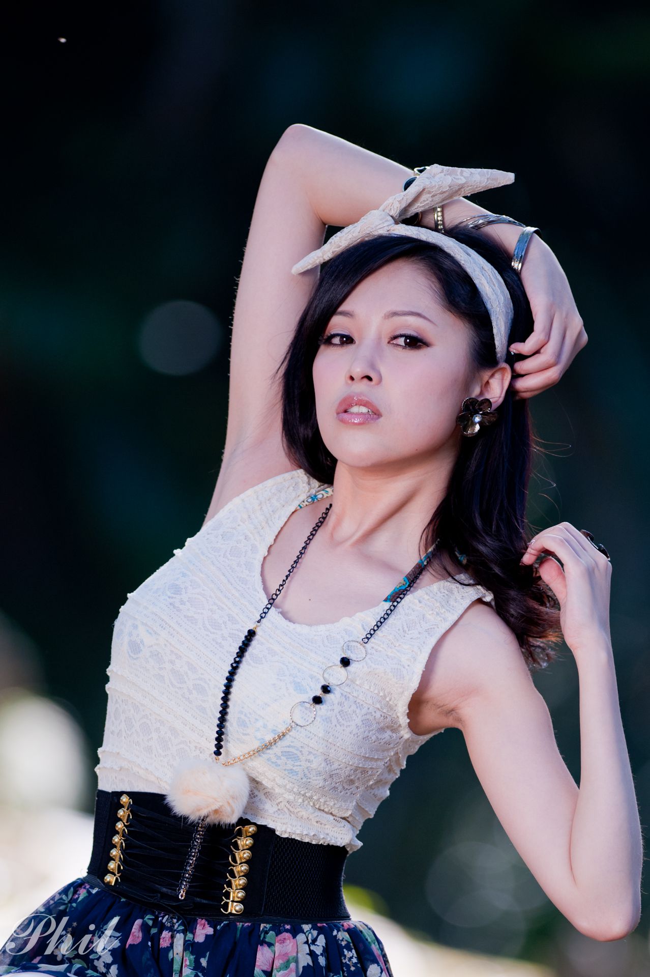 Beautyleg腿模Avy《连衣裙公园外拍》