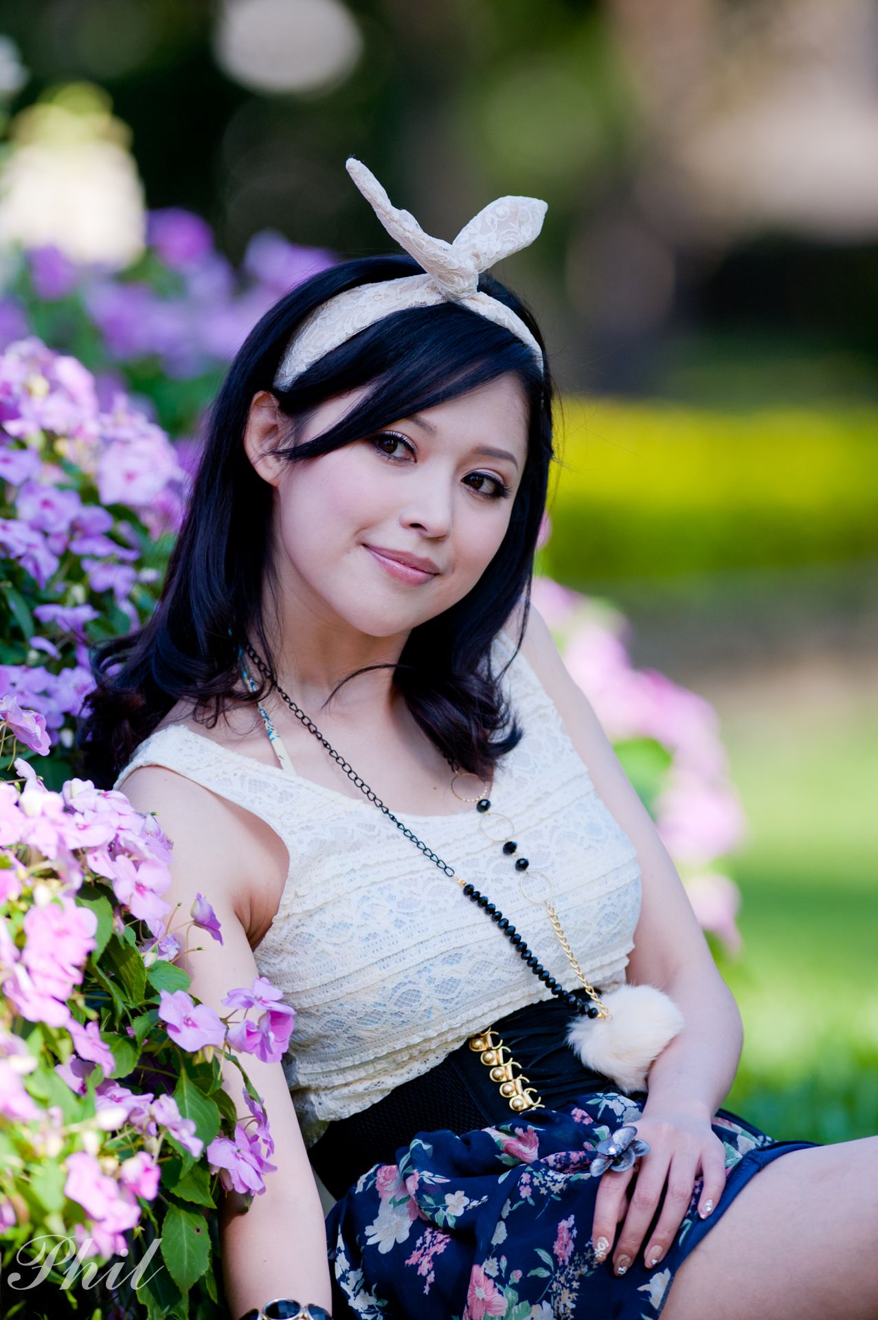 Beautyleg腿模Avy《连衣裙公园外拍》
