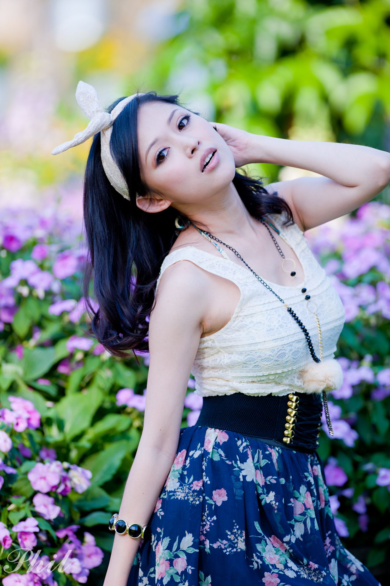 Beautyleg腿模Avy《连衣裙公园外拍》