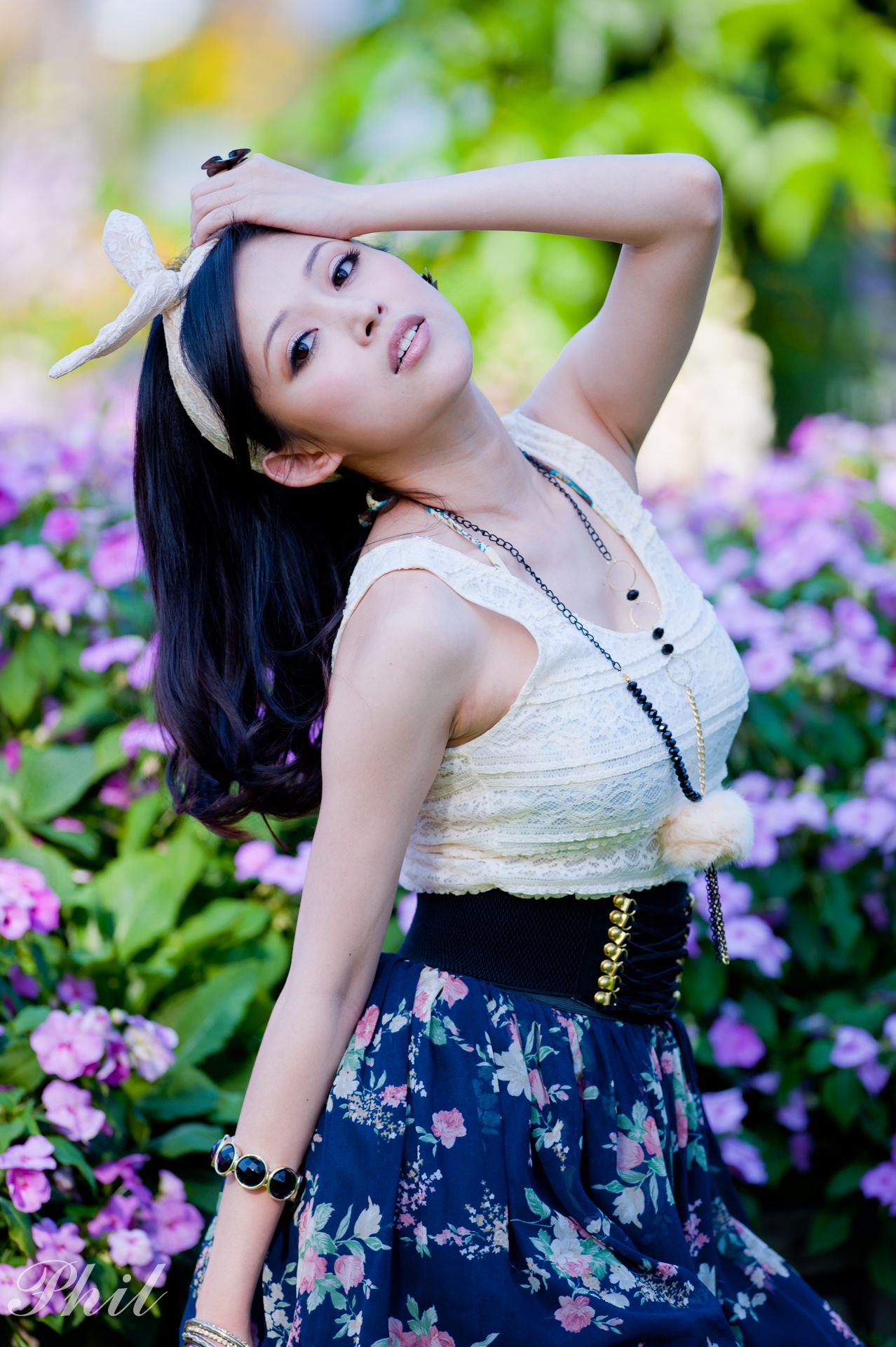 Beautyleg腿模Avy《连衣裙公园外拍》