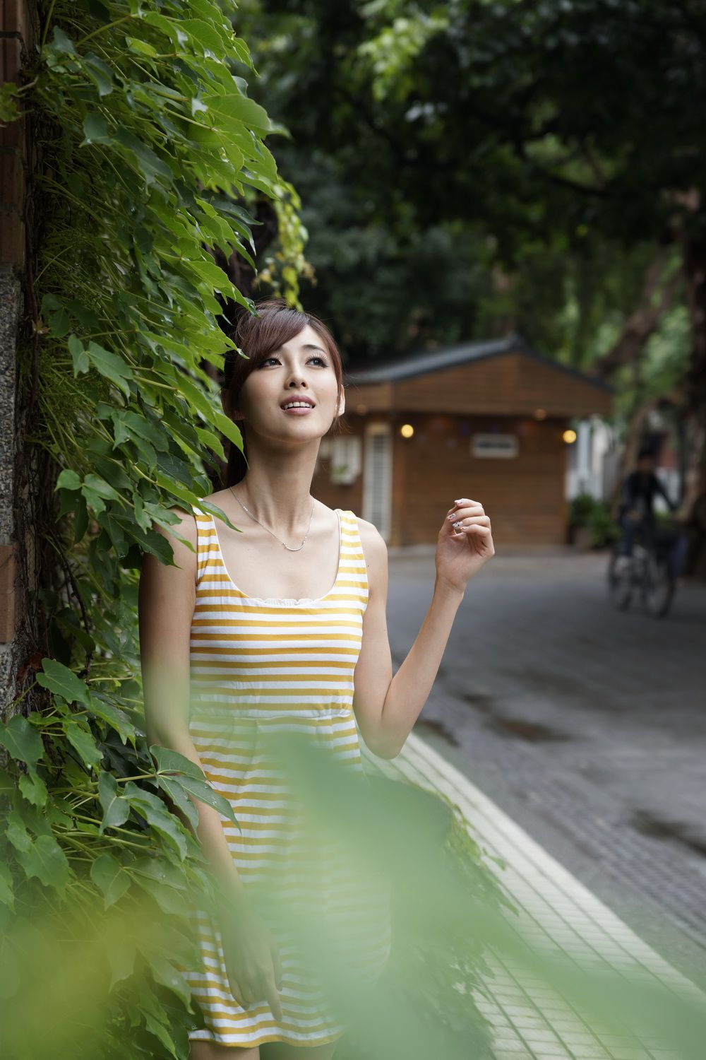 Kila晶晶/金允乔《校园美拍系列图片》写真合集