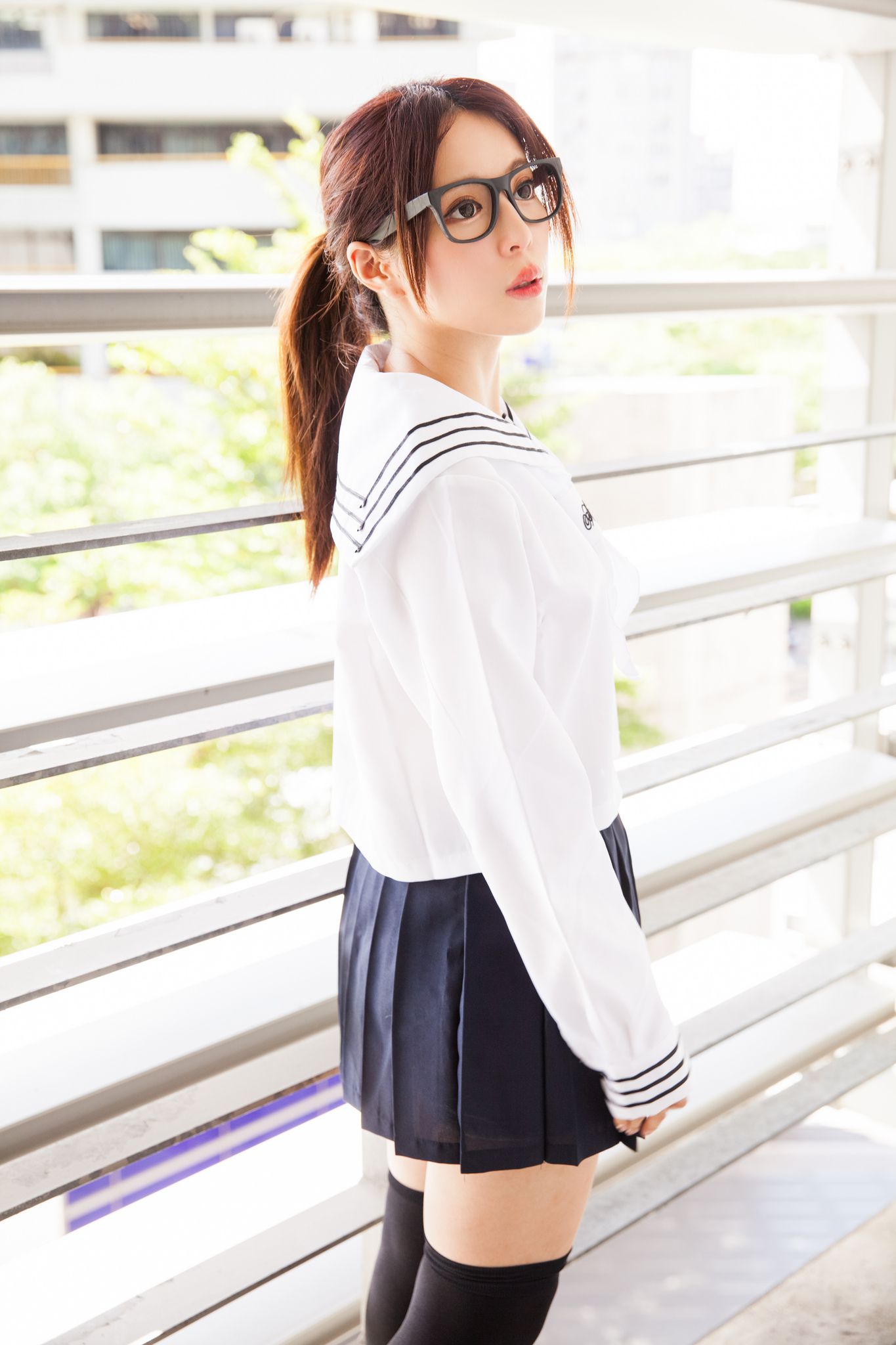 台湾美女张齐郡JULIE《长筒袜校服少女》
