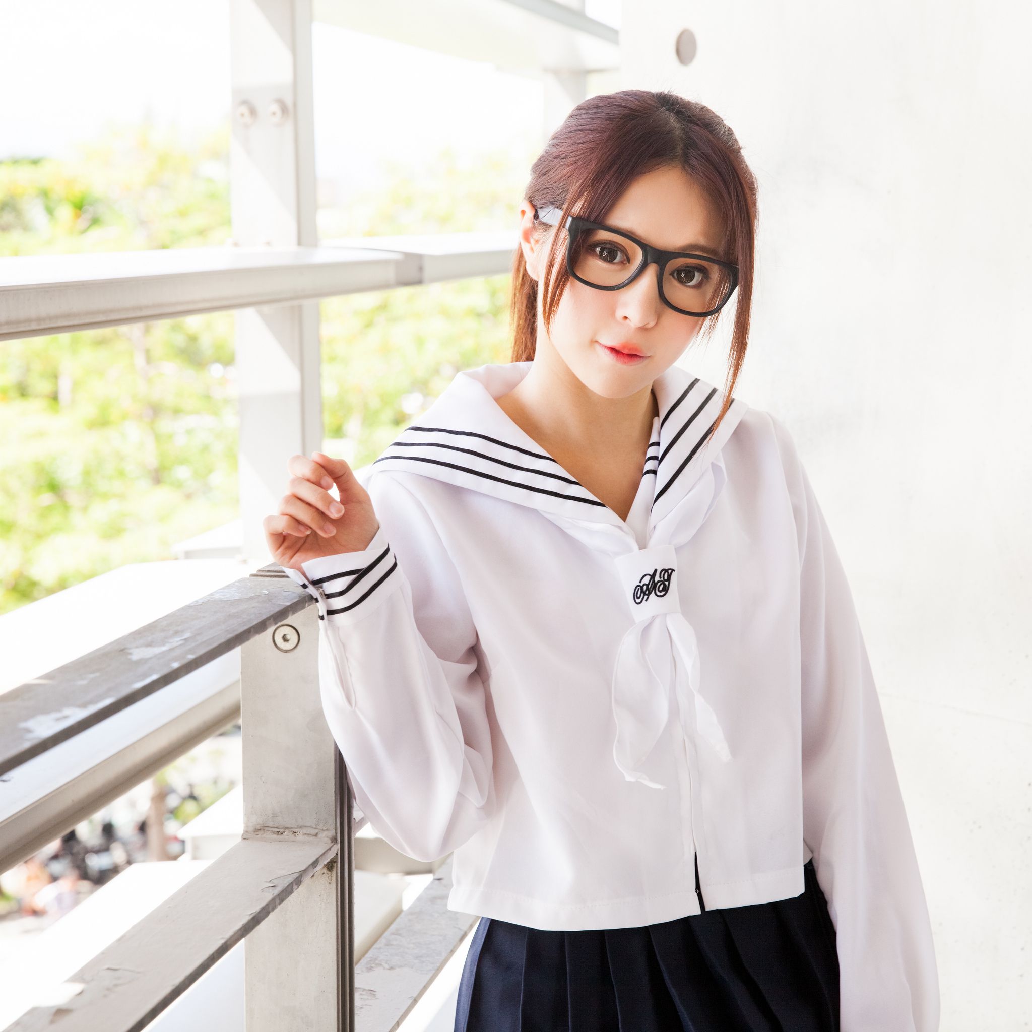 台湾美女张齐郡JULIE《长筒袜校服少女》