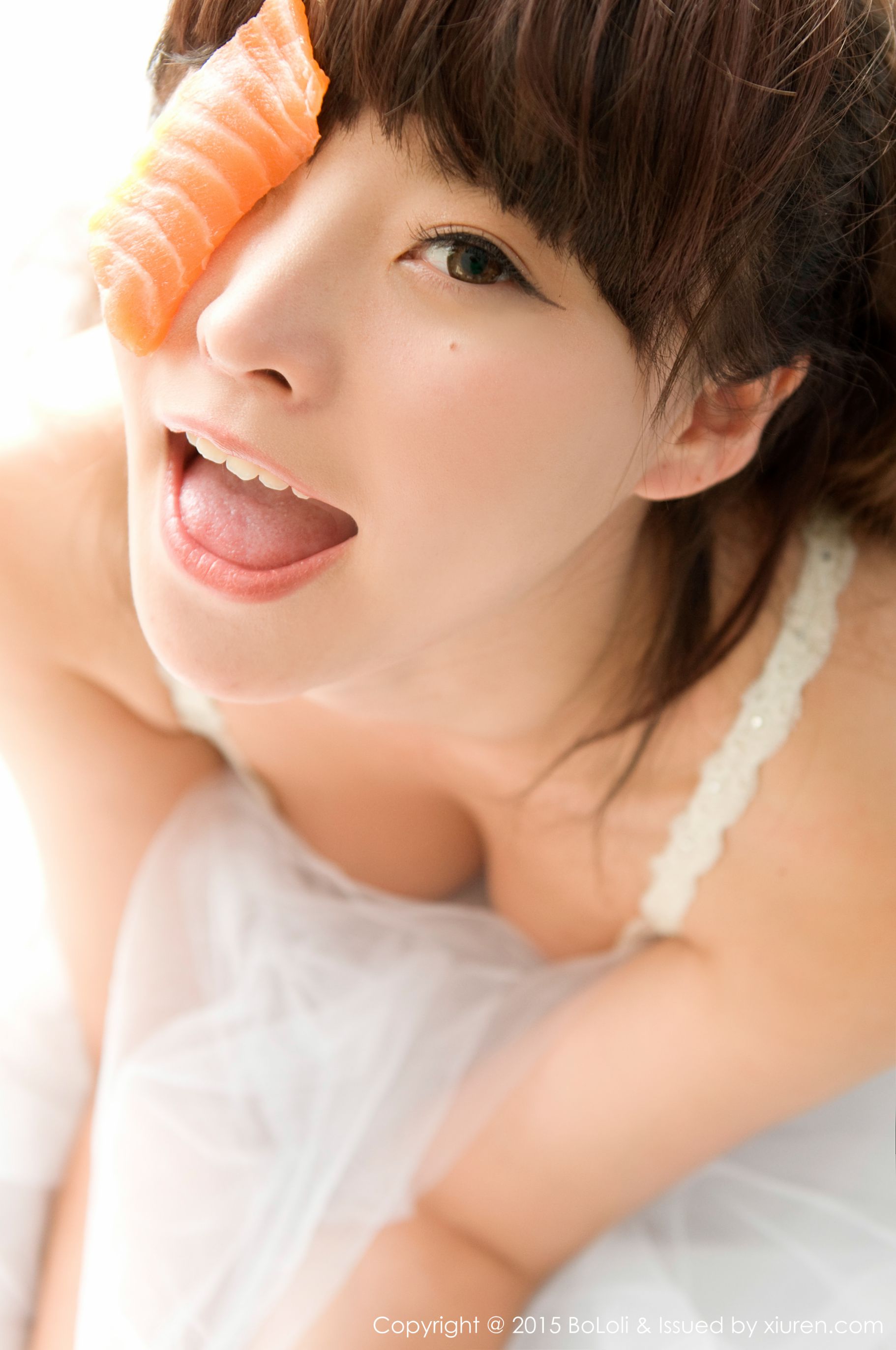 柳侑绮Sevenbaby《三文鱼》 [BoLoli波萝社] Vol.003 写真集