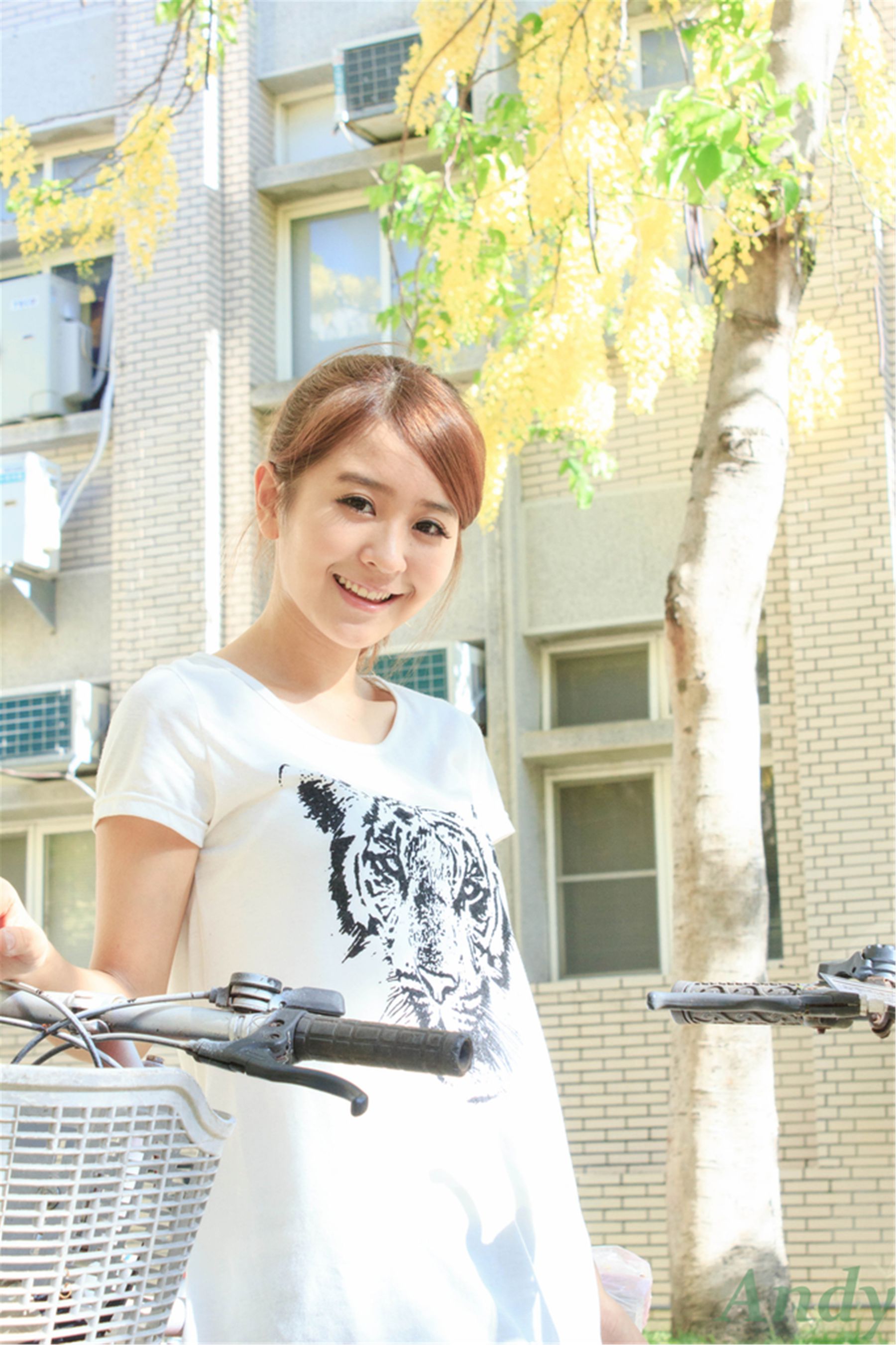 台湾美女模特圈圈/郭燕陵《校园时光》