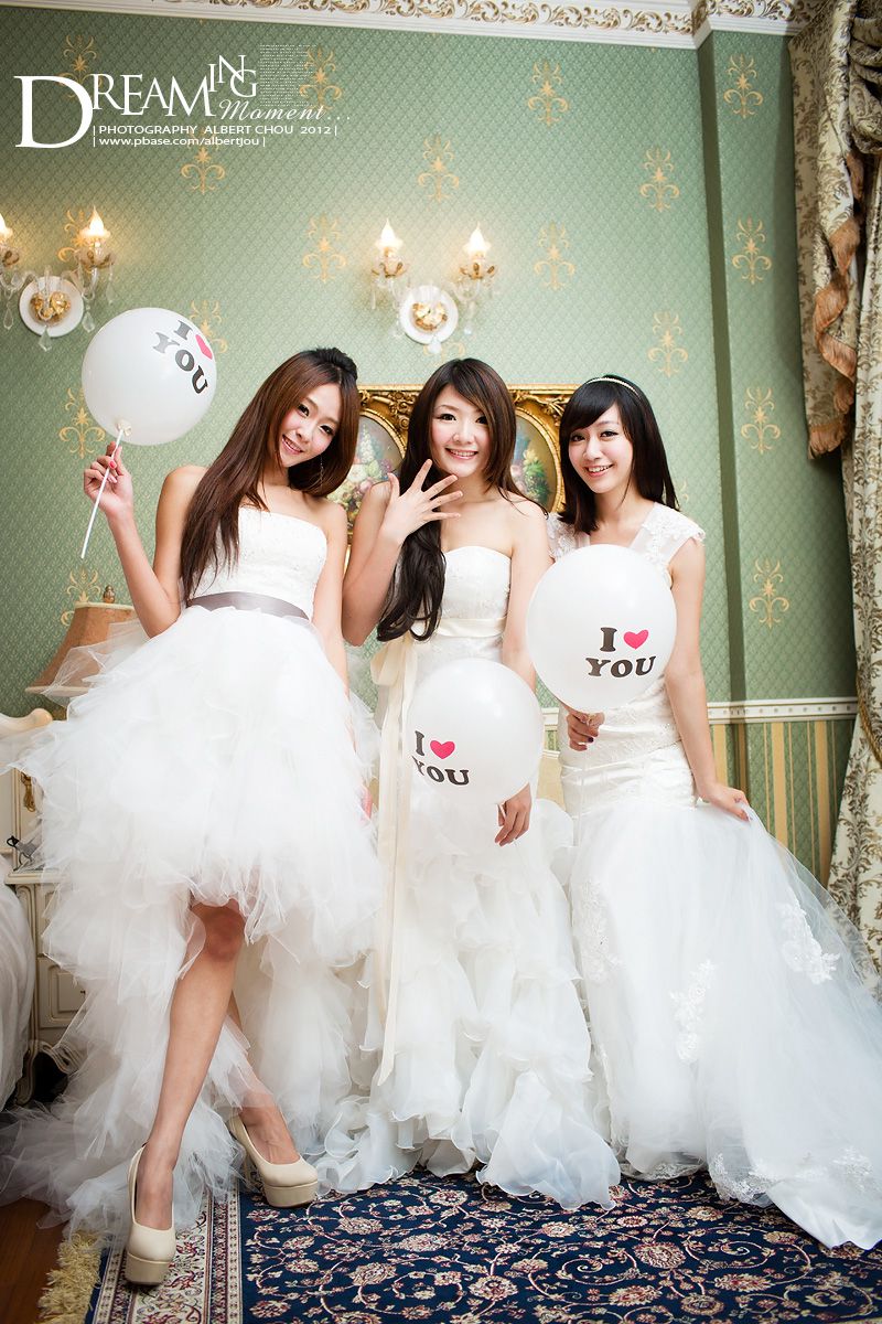 台湾网络红人Winnie小雪《清境?秋Dream Momen》婚纱篇