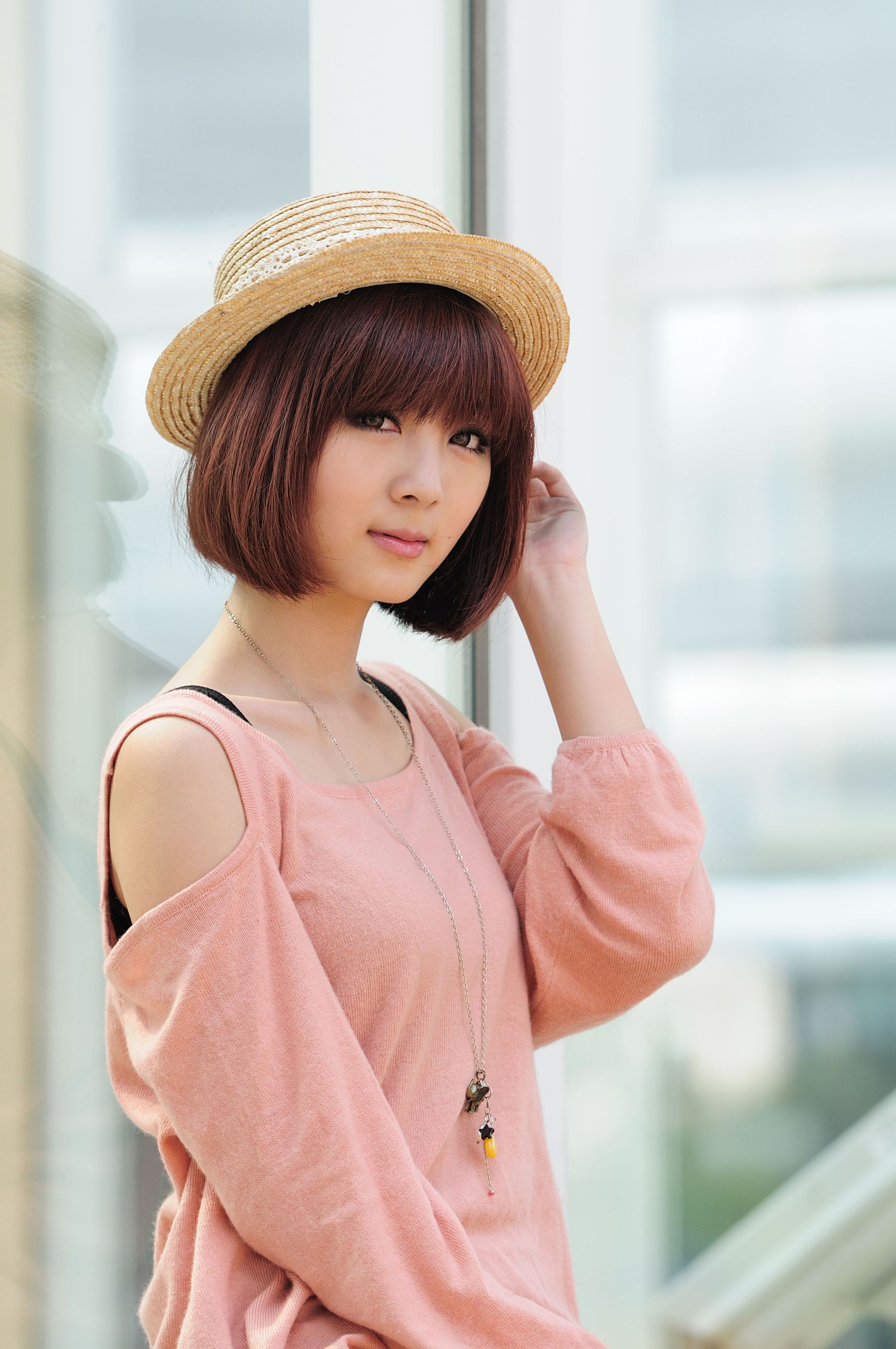 短发美女小猪patty《2组小清新街拍》