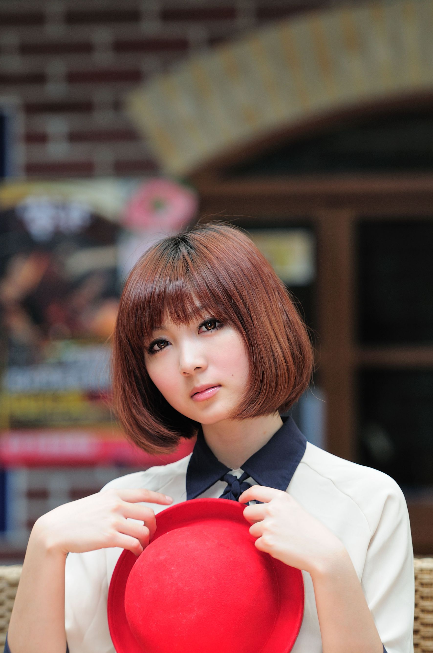 短发美女小猪patty《2组小清新街拍》