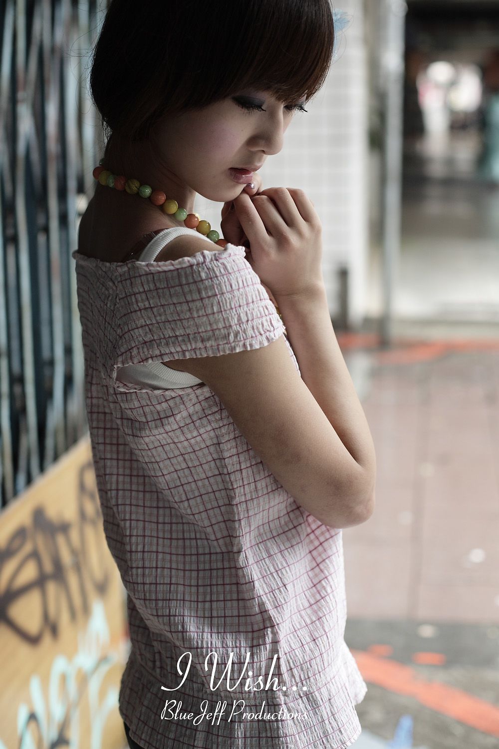 Mikako/张凯洁《咬一口》