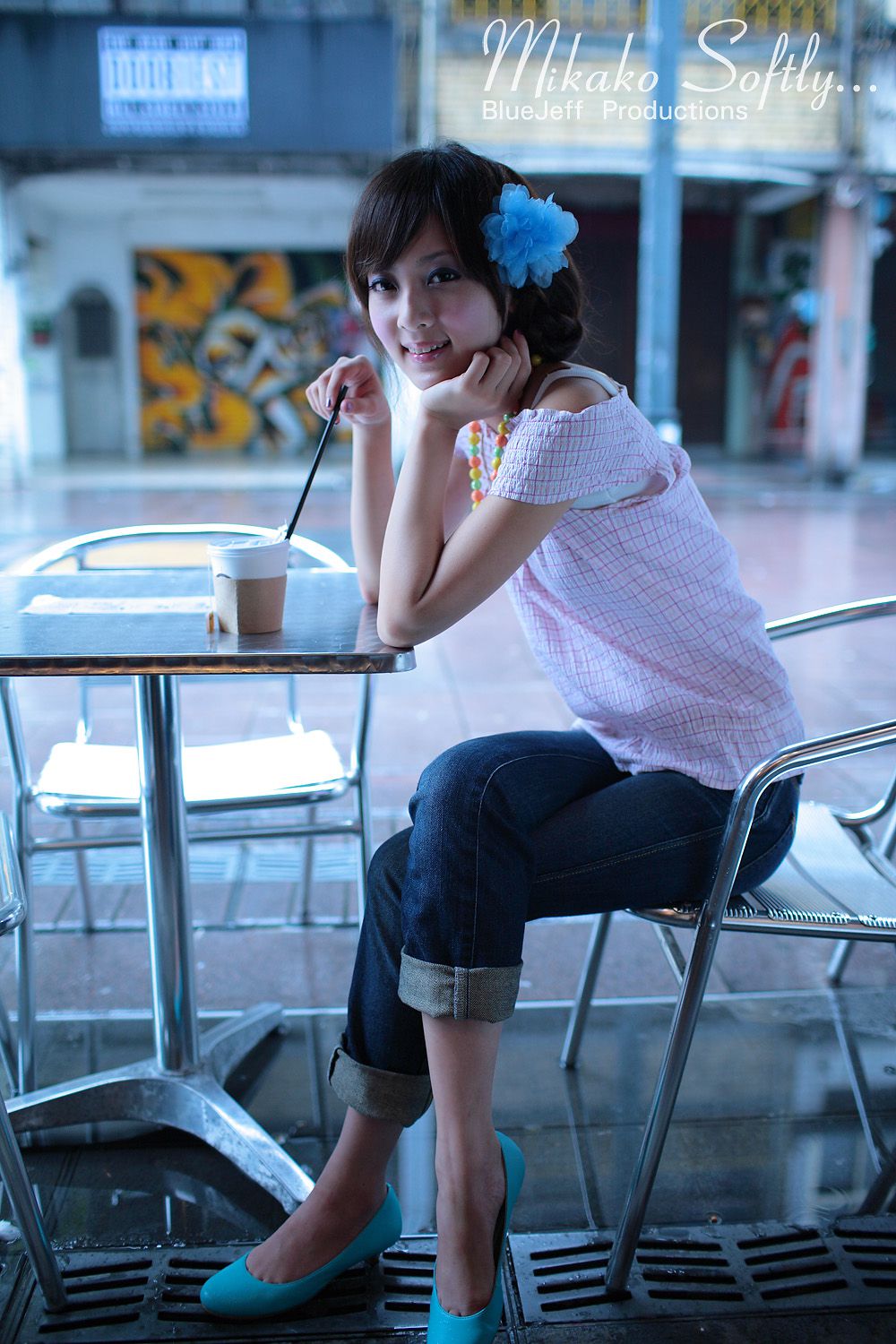 Mikako/张凯洁《咬一口》