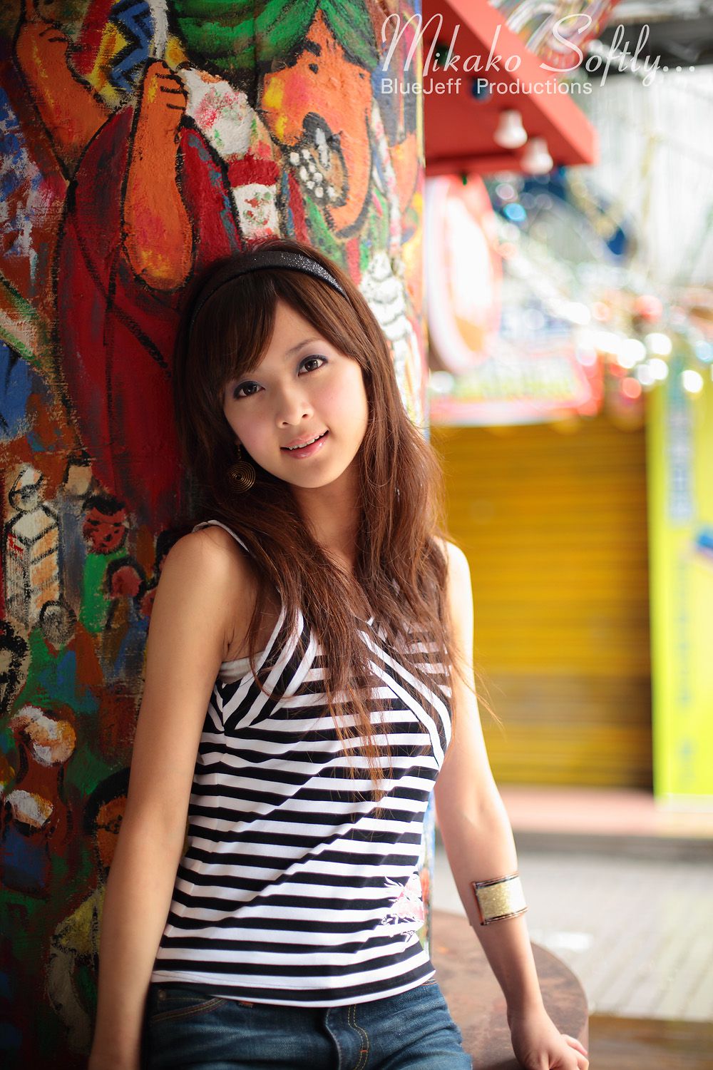 Mikako/张凯洁《咬一口》