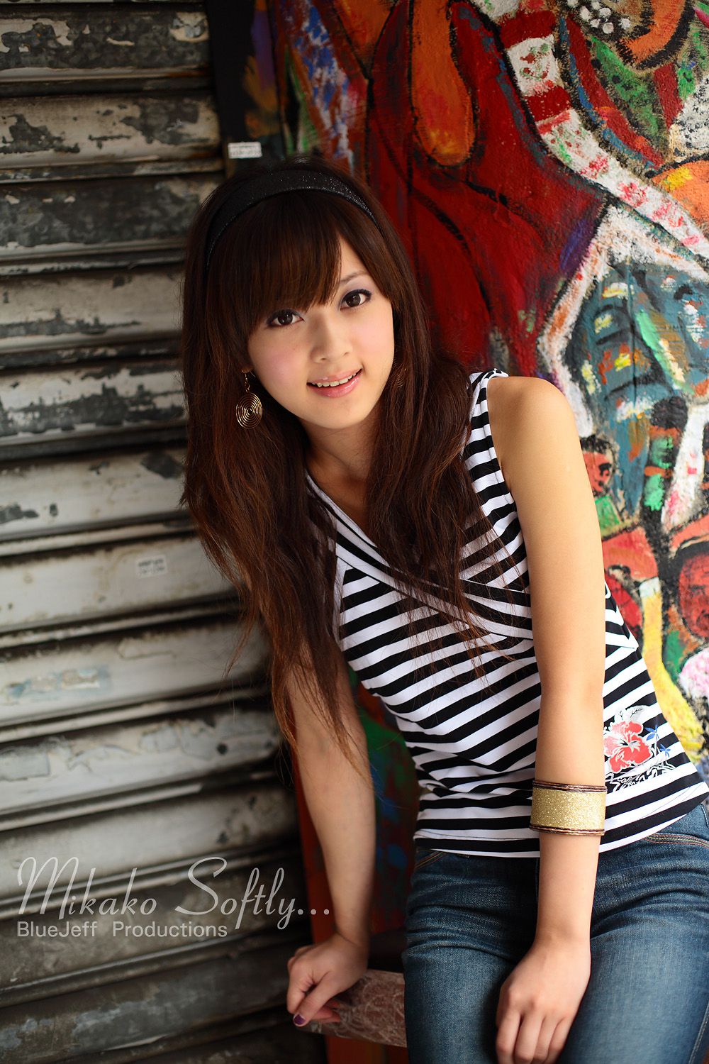 Mikako/张凯洁《咬一口》