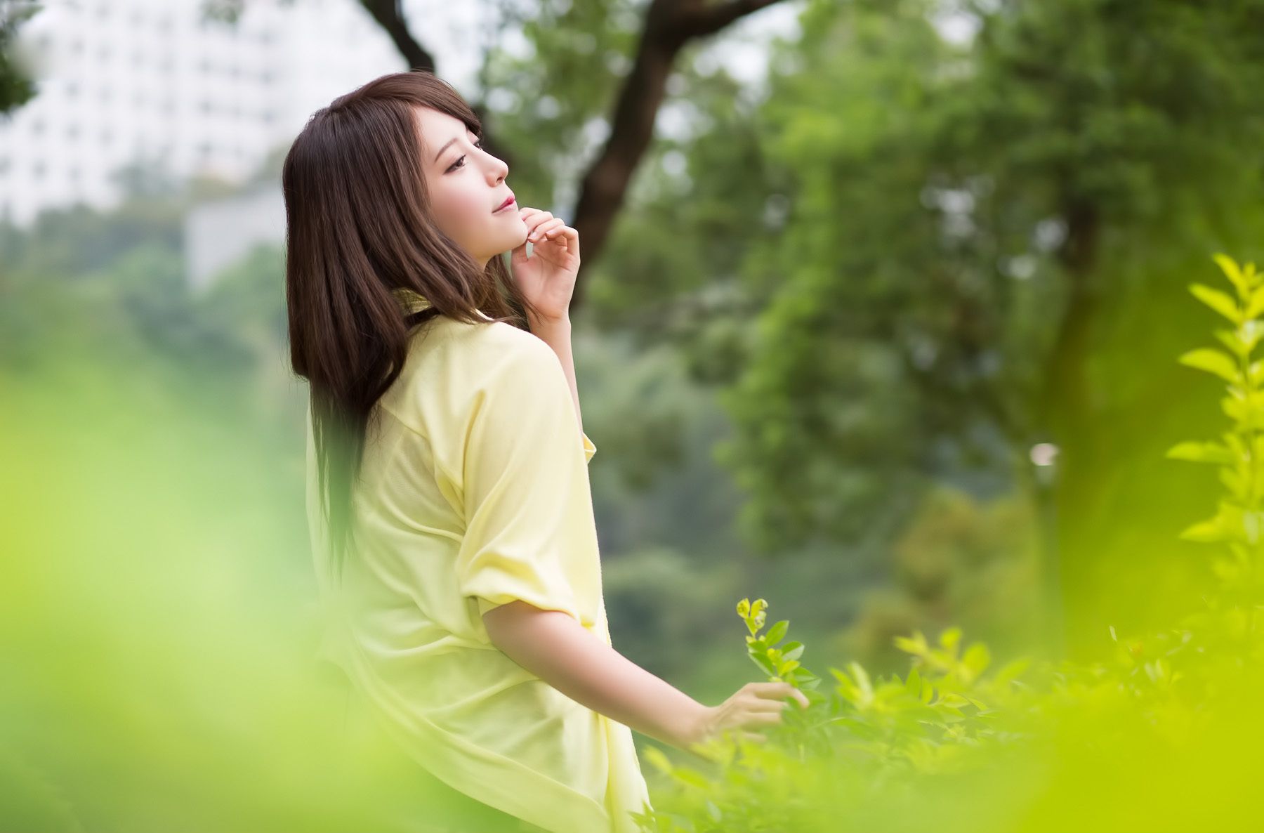 台湾女神张齐郡JULIE《踏青》