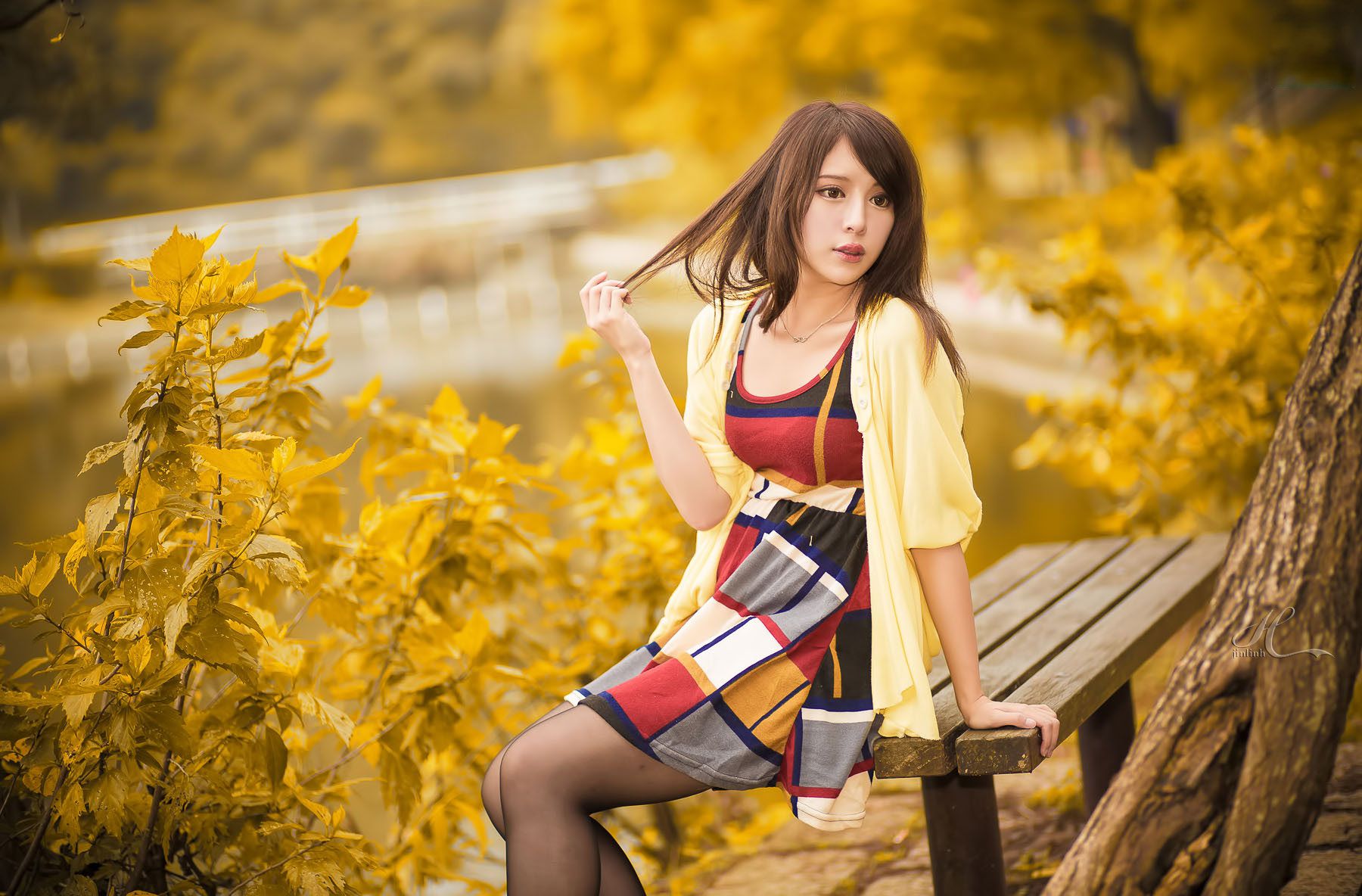 台湾女神张齐郡JULIE《踏青》