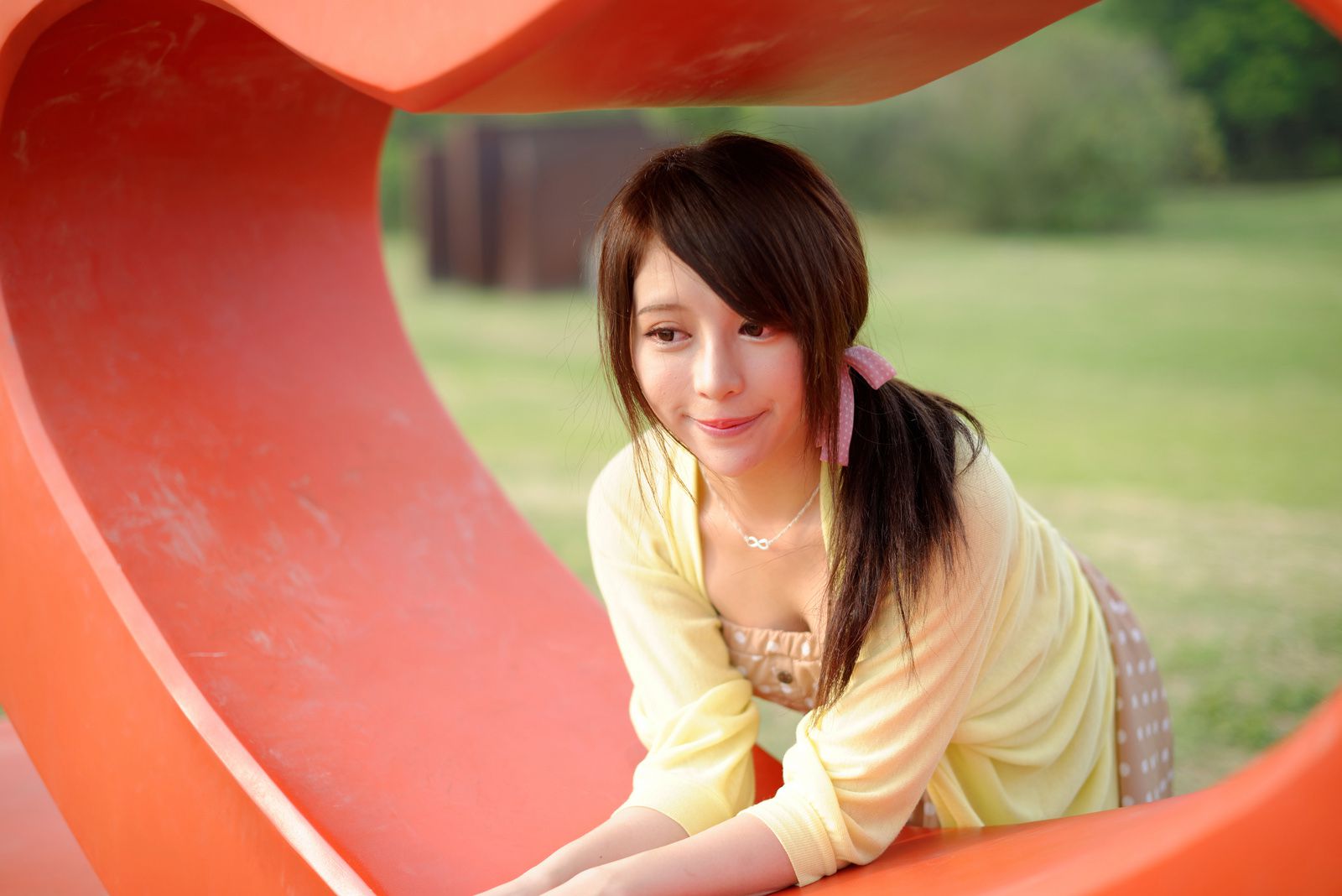 台湾女神张齐郡JULIE《踏青》
