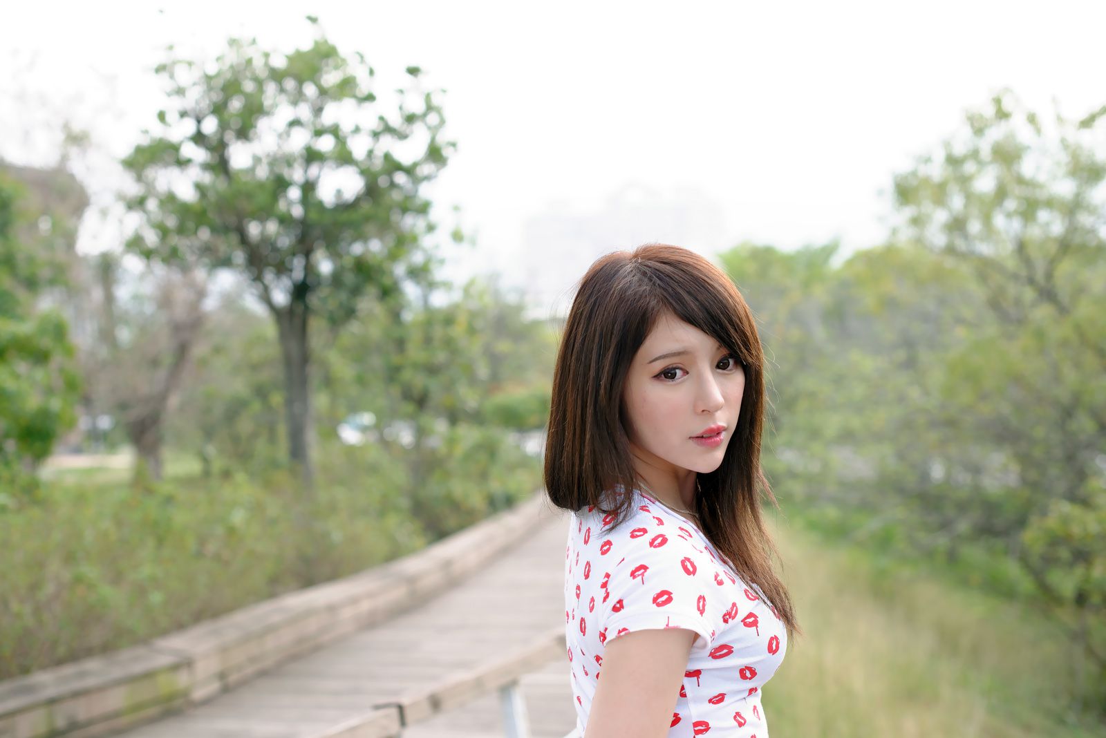 台湾女神张齐郡JULIE《踏青》