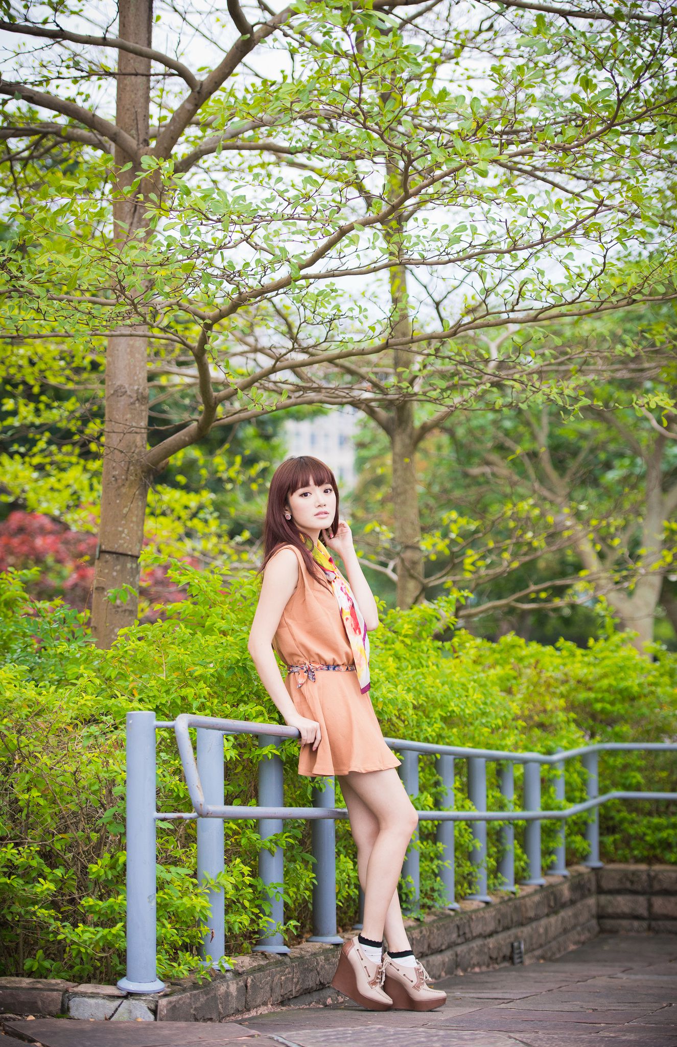 台湾模特林岗怡Didy《小清新3组连衣裙》写真合集