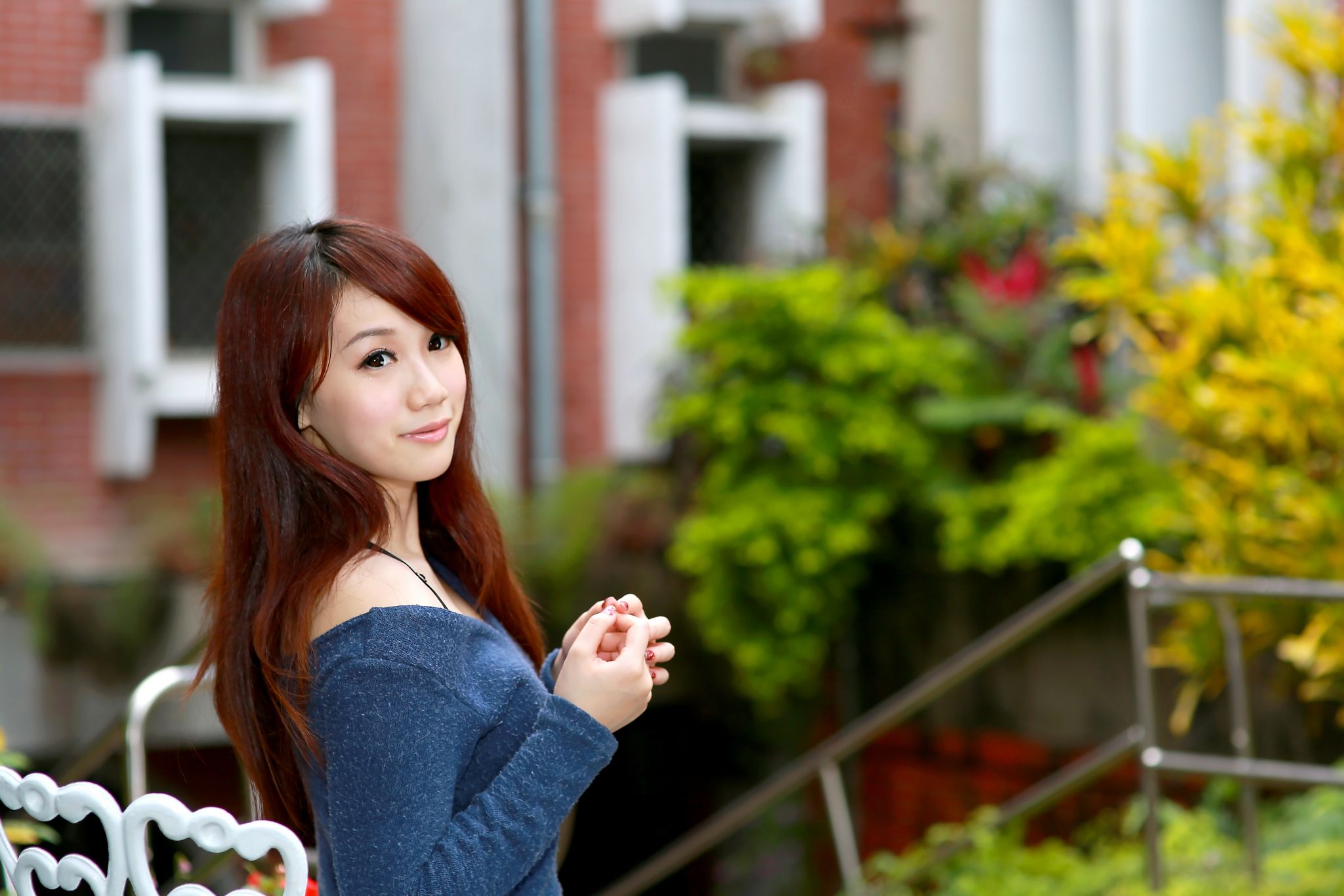 台湾正妹小容《甜美街拍图片》写真合集