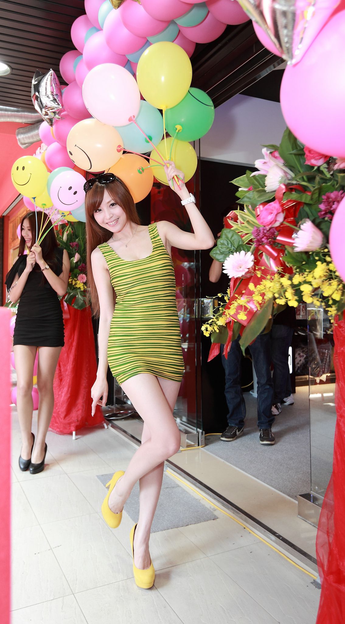 台湾美女倪千凌lucy《展会活动图集精选》高清合集