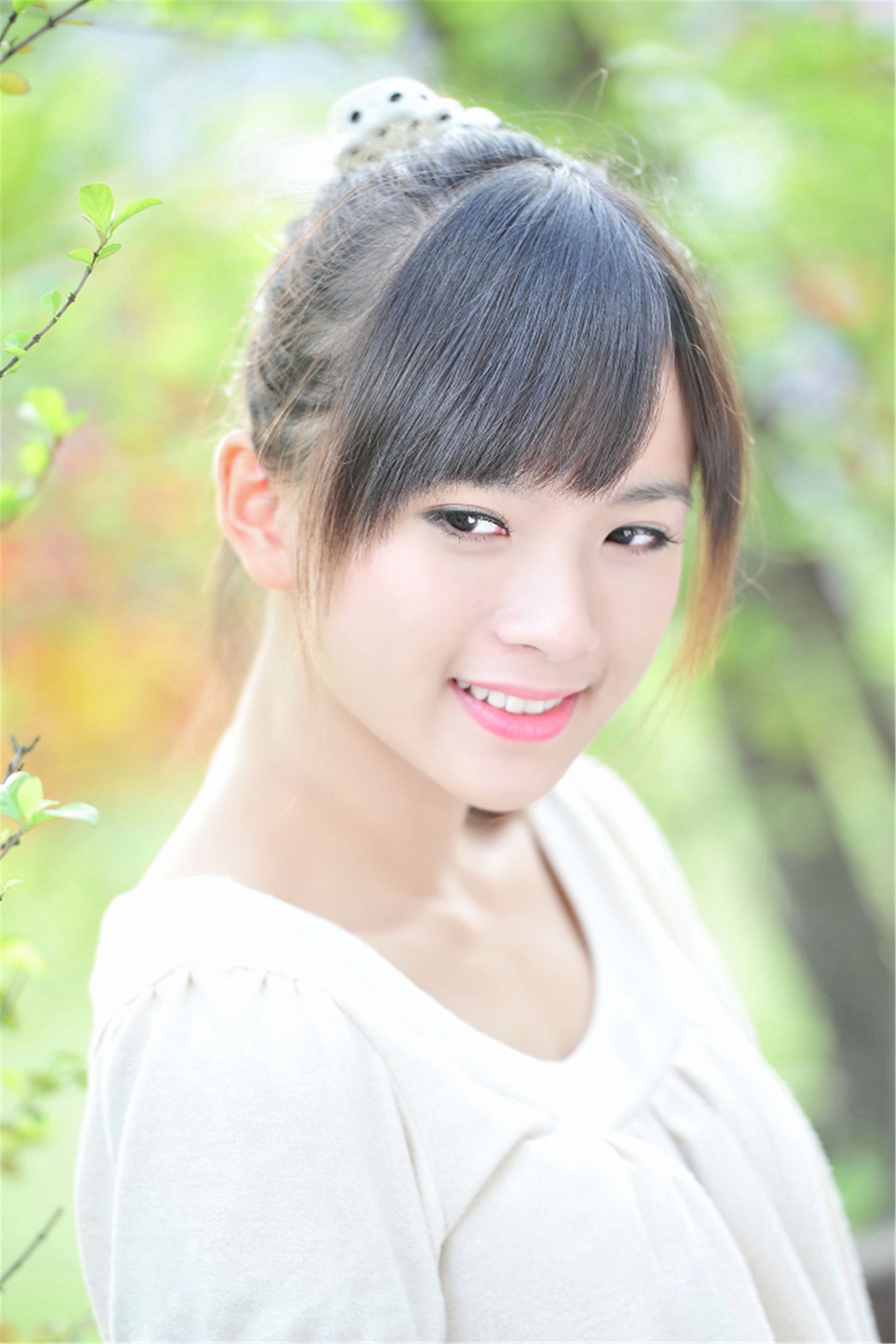 台湾美少女小敬(虞成敬)《逸仙公园外拍》