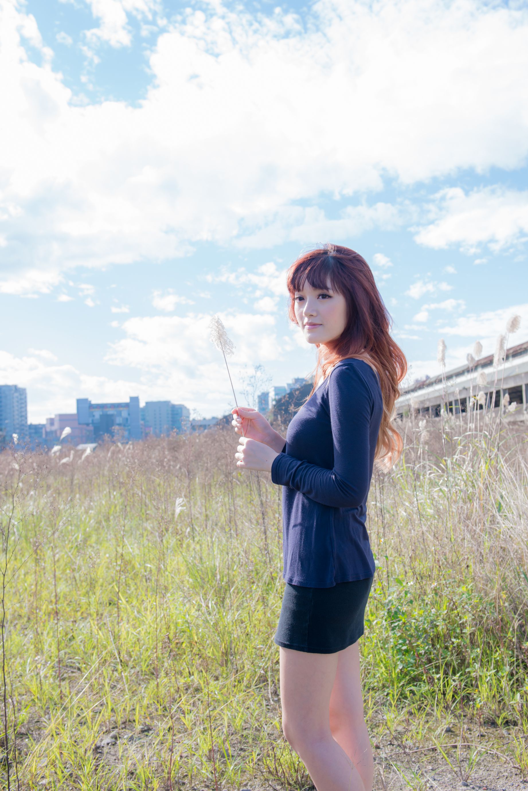 台湾正妹林岗怡Didy《废墟车站唯美外拍》