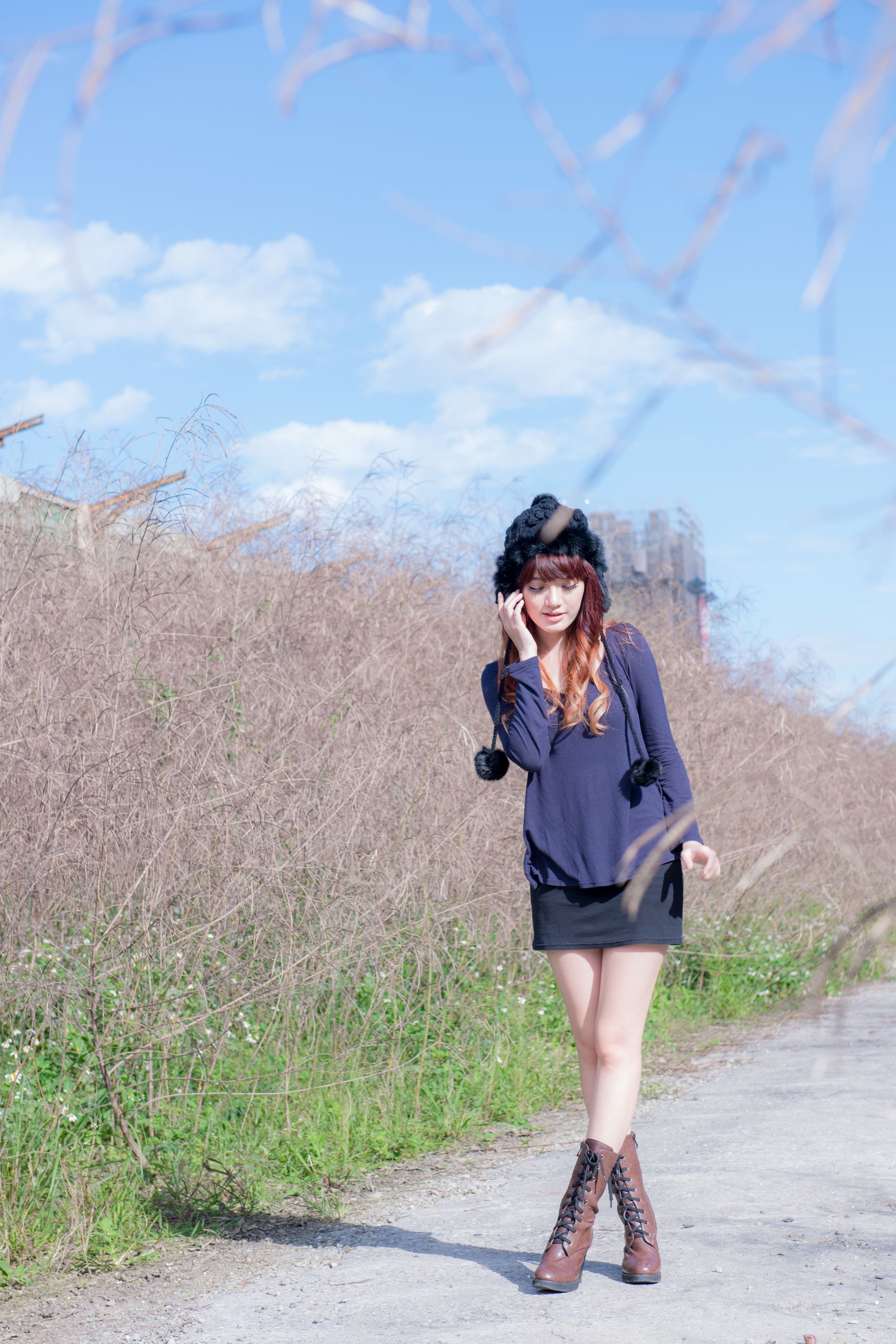 台湾正妹林岗怡Didy《废墟车站唯美外拍》