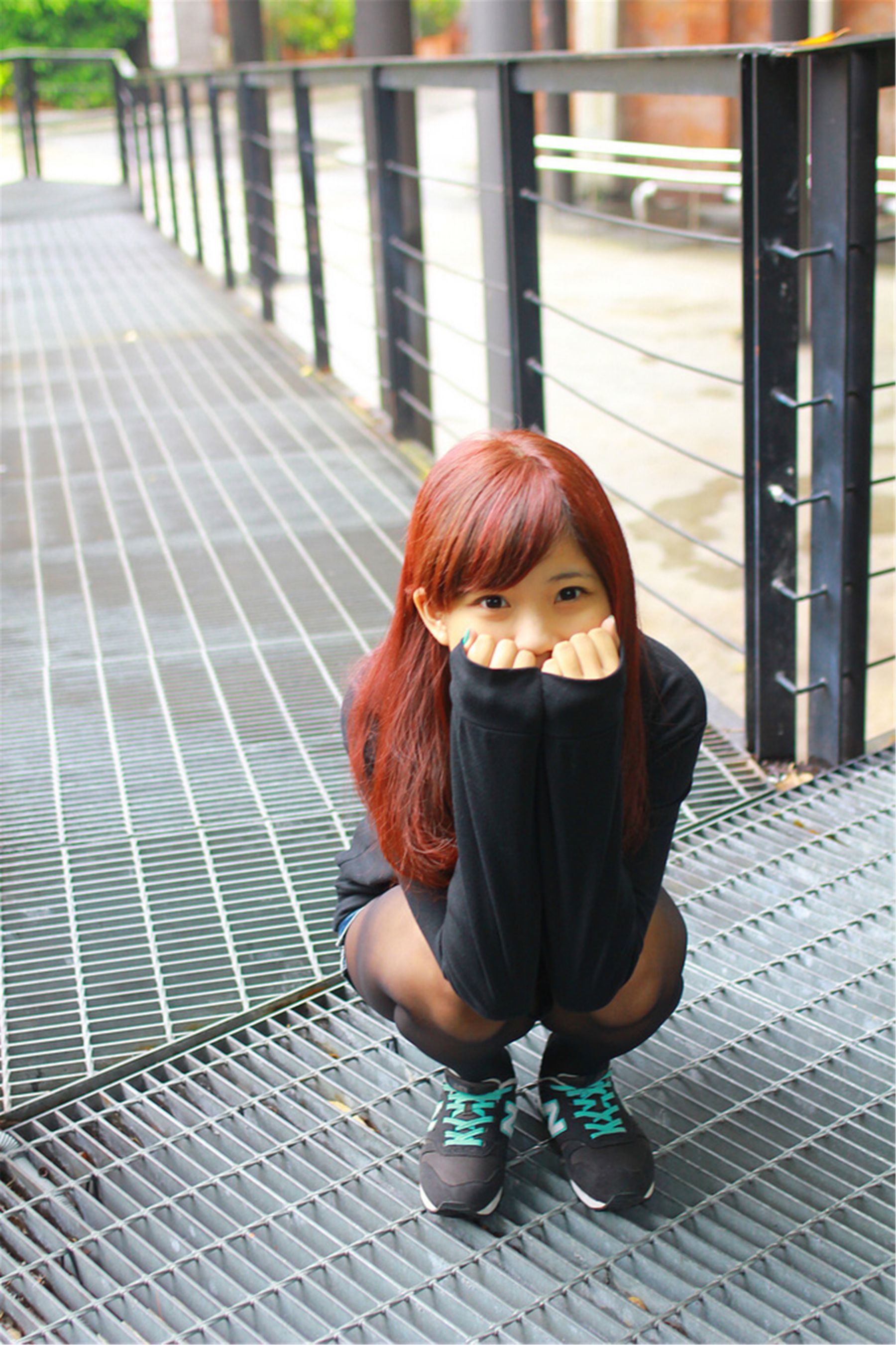 台湾美少女小静《電影公園外拍》