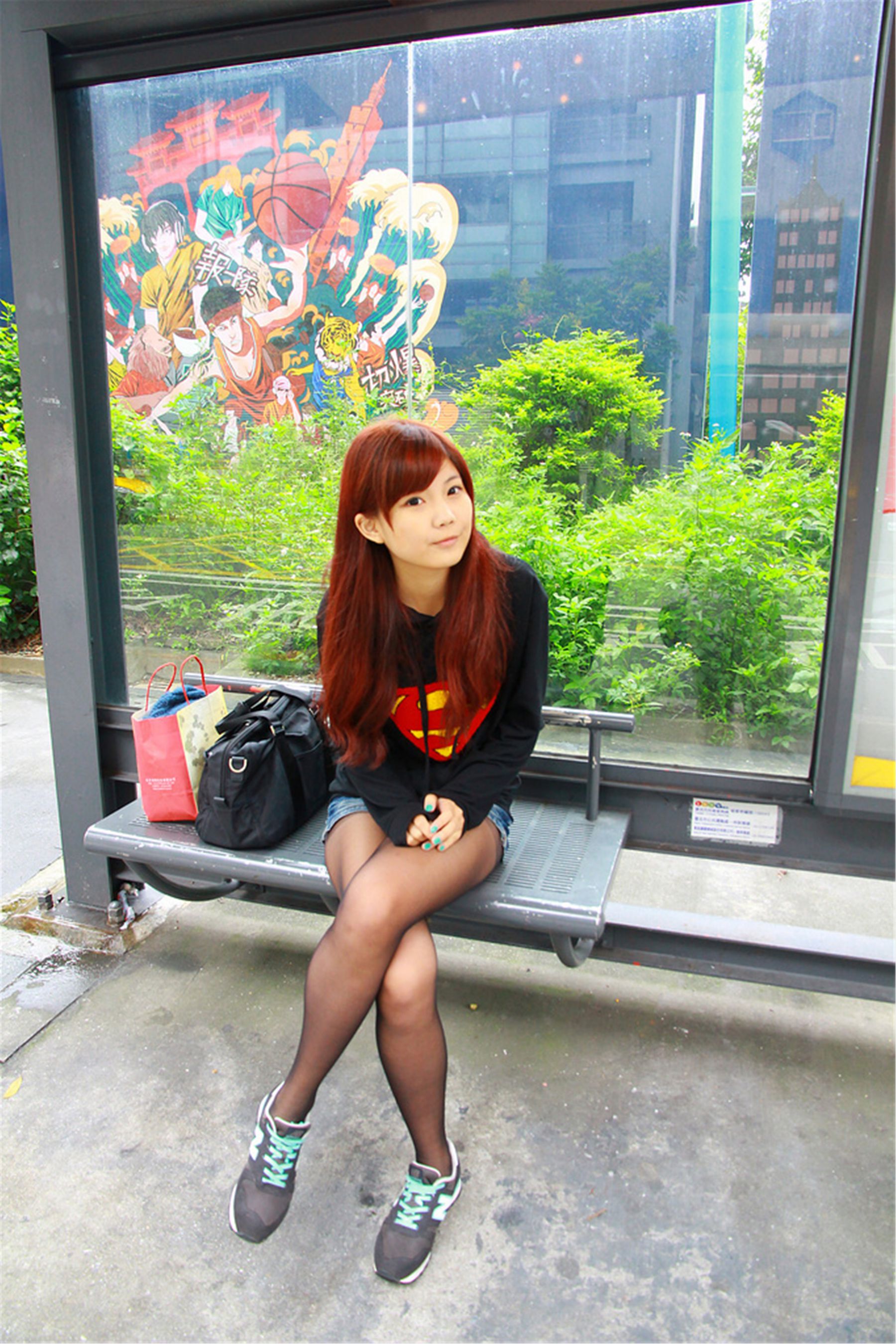 台湾美少女小静《電影公園外拍》