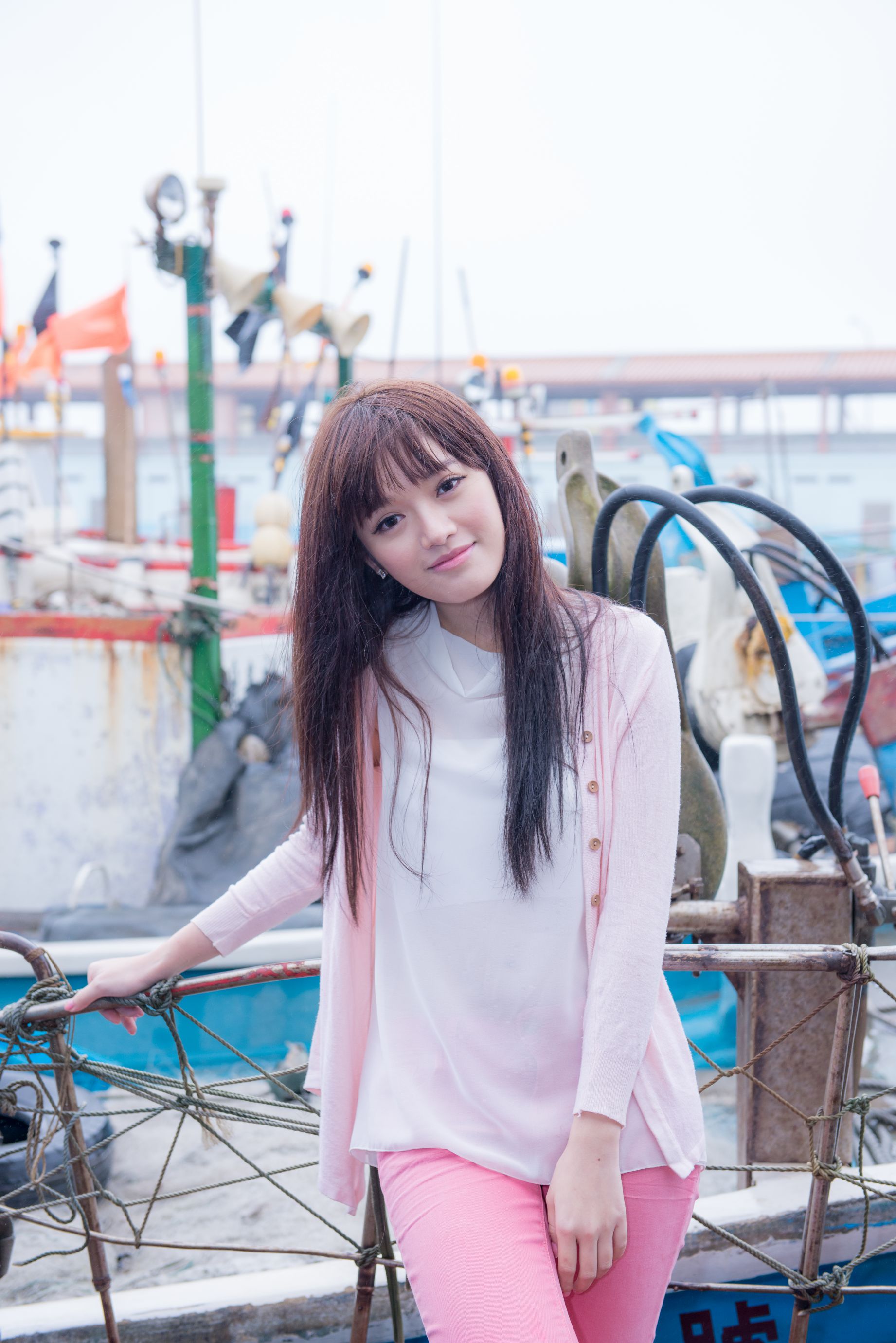台湾美女林岗怡Didy《粉色少女》