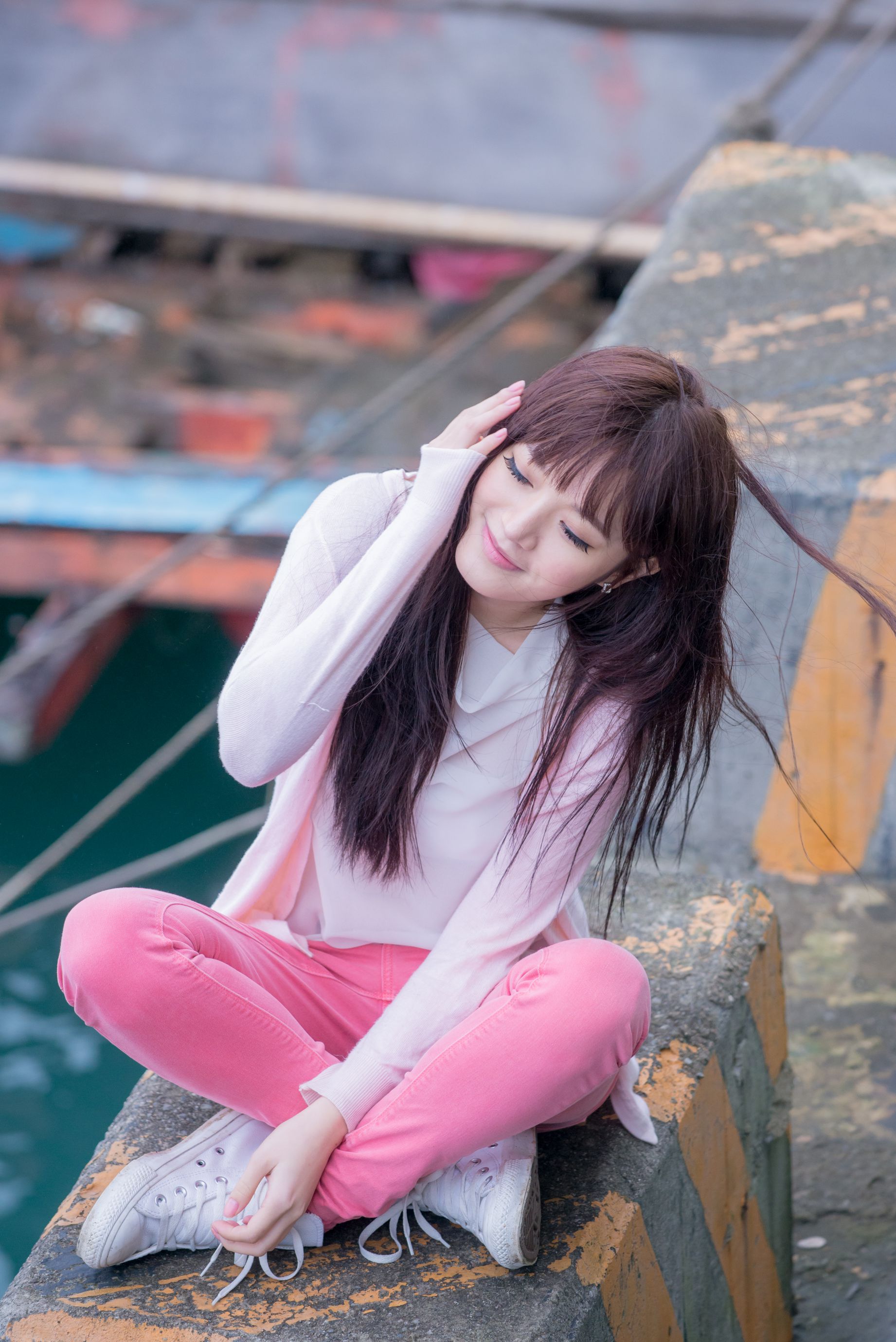 台湾美女林岗怡Didy《粉色少女》