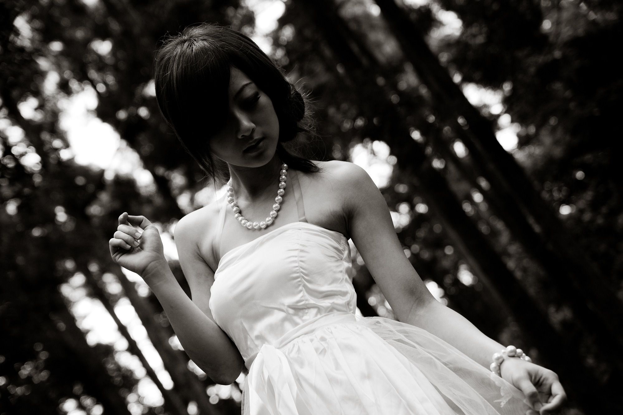 Mikako/张凯洁《白色圓舞曲x黑色執念》陽明山竹子湖外拍