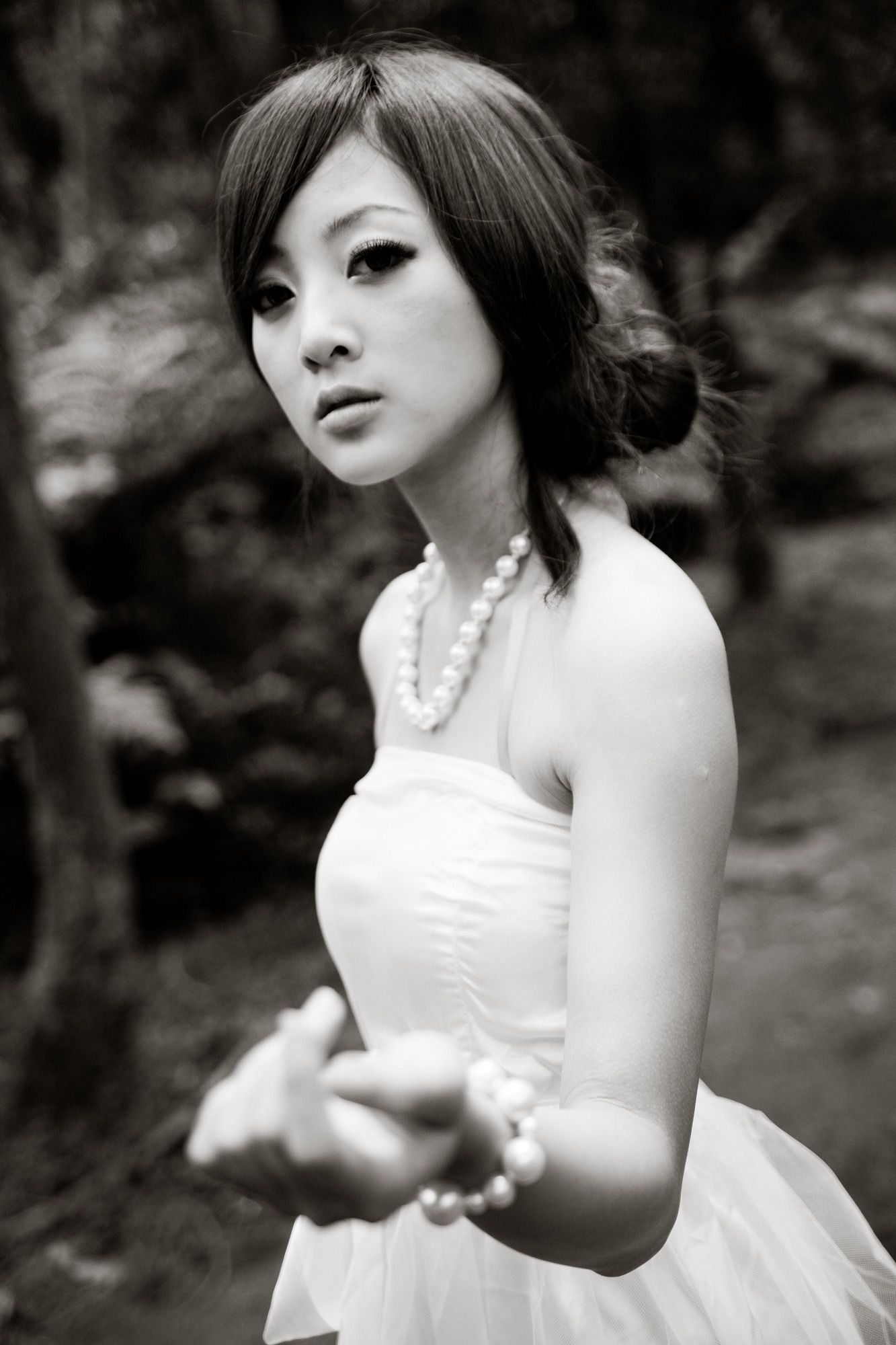 Mikako/张凯洁《白色圓舞曲x黑色執念》陽明山竹子湖外拍