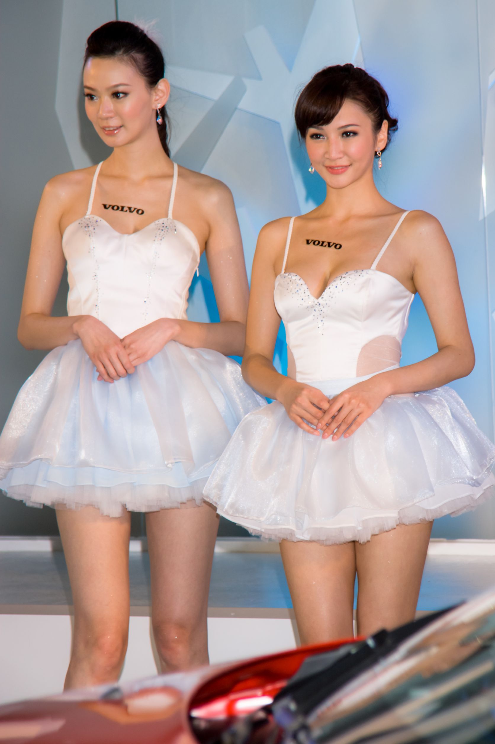 Mia魏靖軒《VOLVO车展美乳系列》高清套图