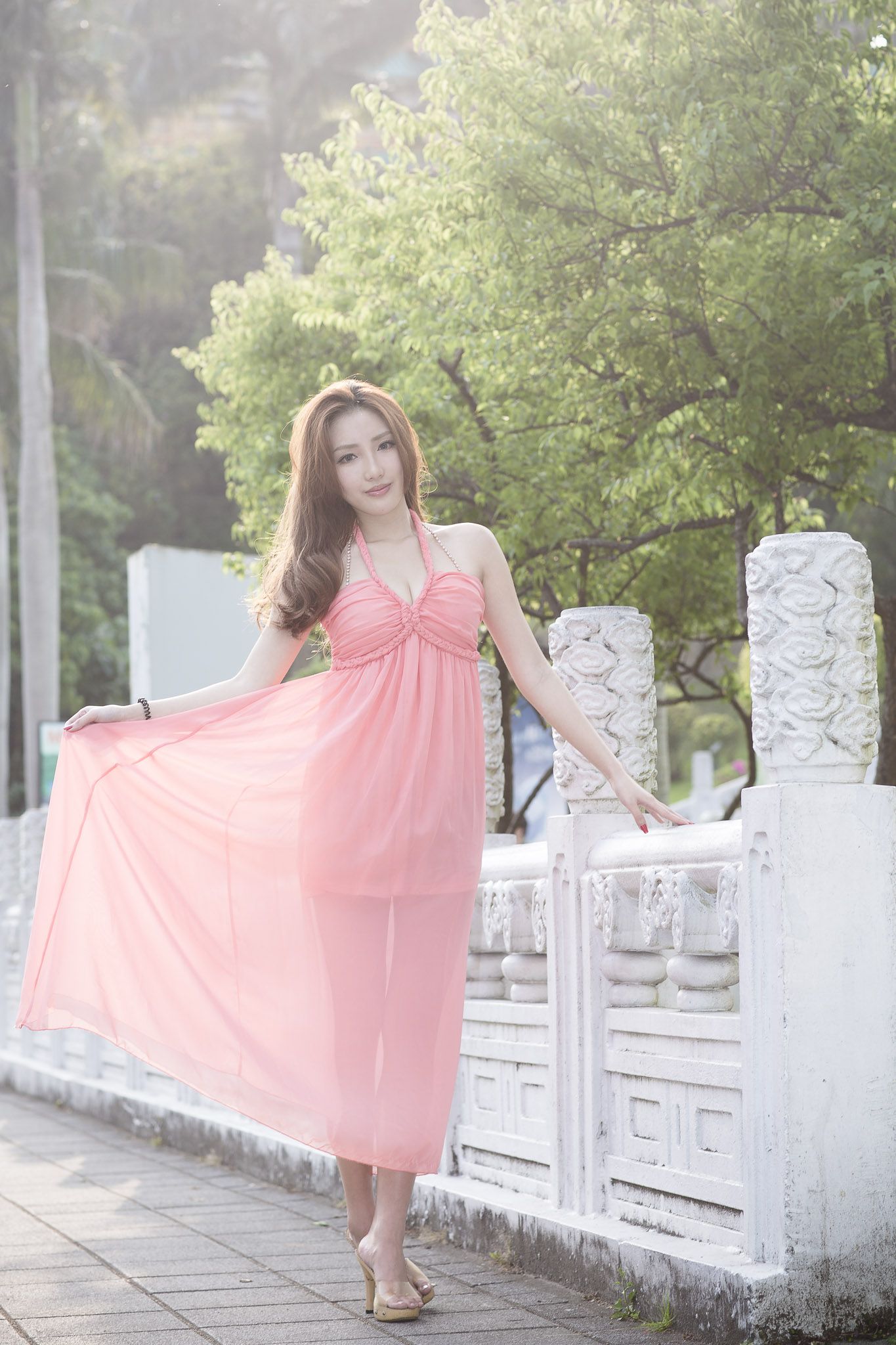 台湾女神Syuan赵芸《至善園》外拍
