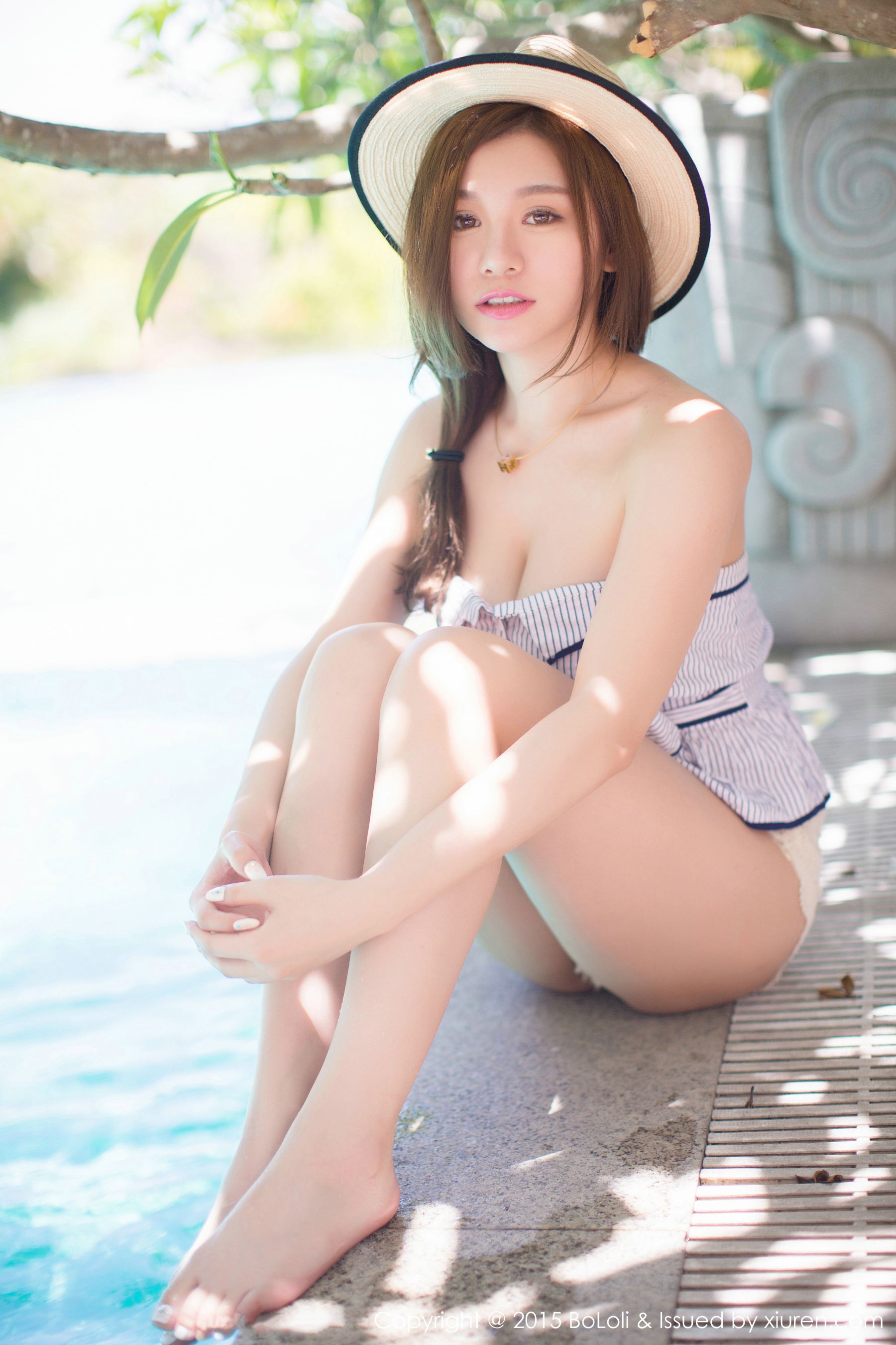 刘娅希《三亚旅拍小清新系列》 [BoLoli波萝社] Vol.014  写真集