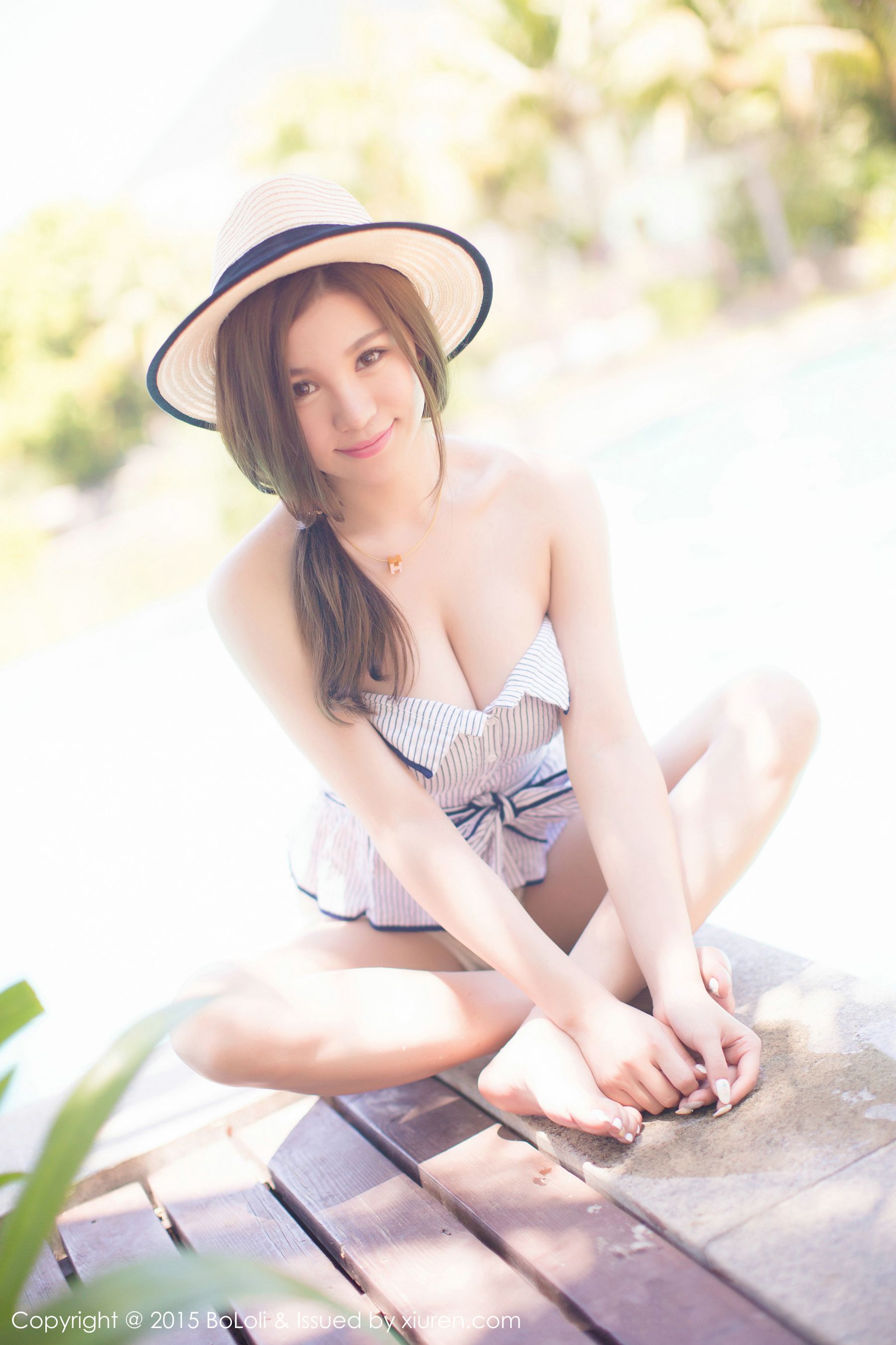 刘娅希《三亚旅拍小清新系列》 [BoLoli波萝社] Vol.014  写真集