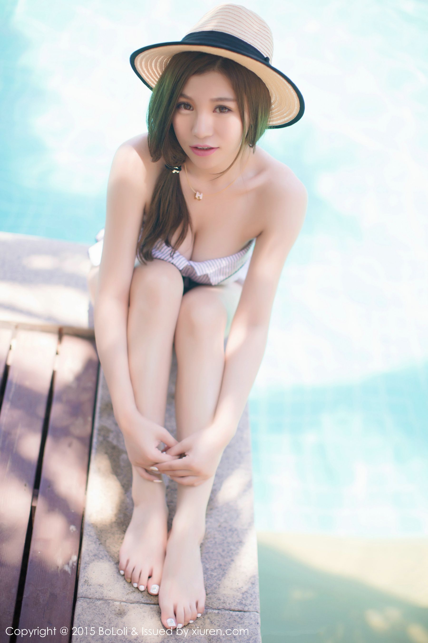刘娅希《三亚旅拍小清新系列》 [BoLoli波萝社] Vol.014  写真集