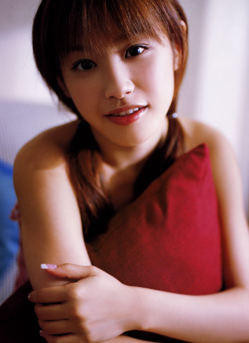 Ai Takahashi 高橋愛《Love Hello》 [PB]