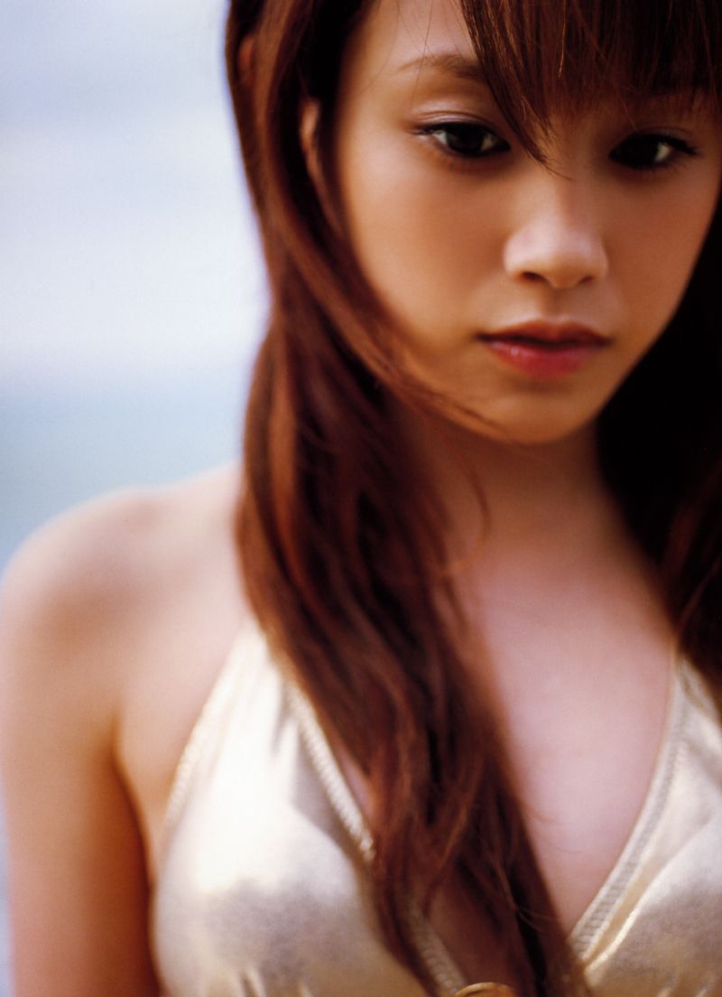Ai Takahashi 高橋愛《Love Hello》 [PB]