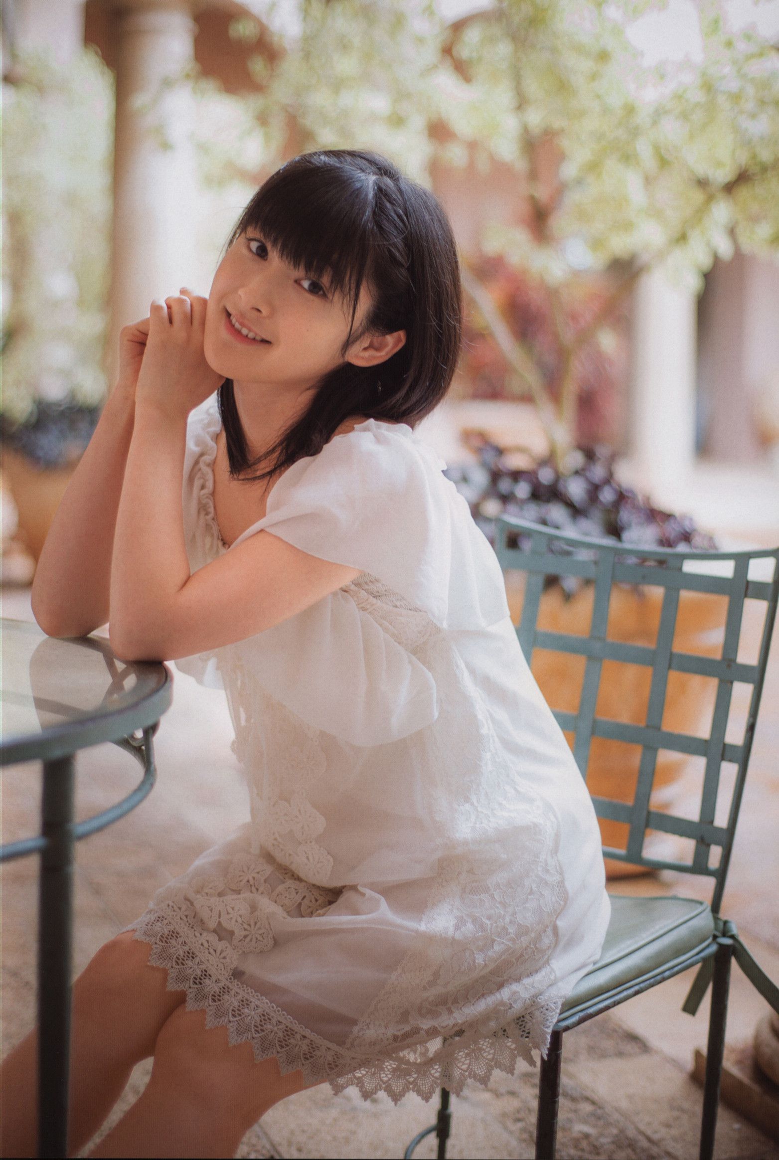 Alo Hello! Berryz 工房 Photobook 2013 [PB]