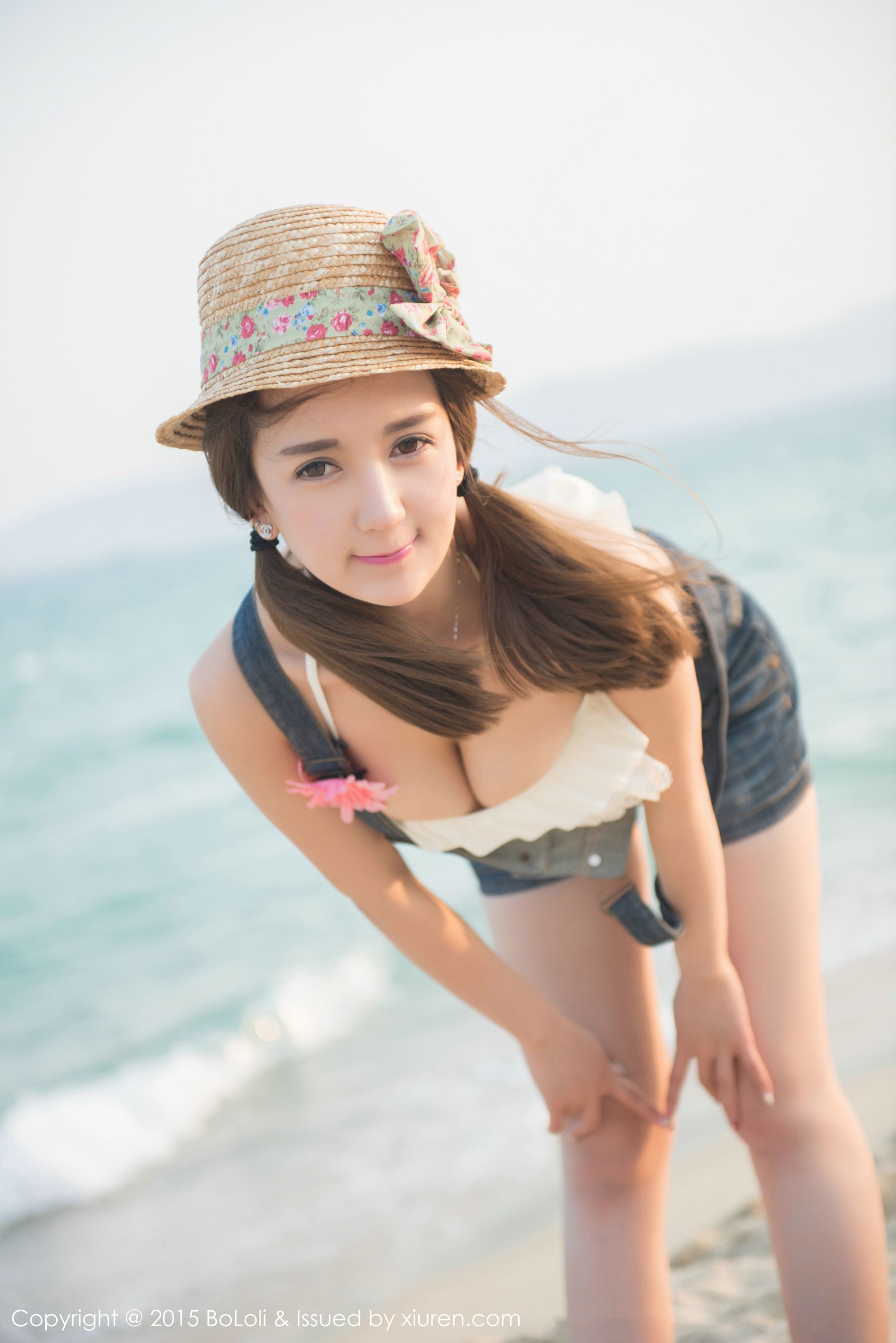 Monkey_小潘鼠《三亚旅拍》又萌又美外拍系列  [BoLoli波萝社] Vol.015 写真集