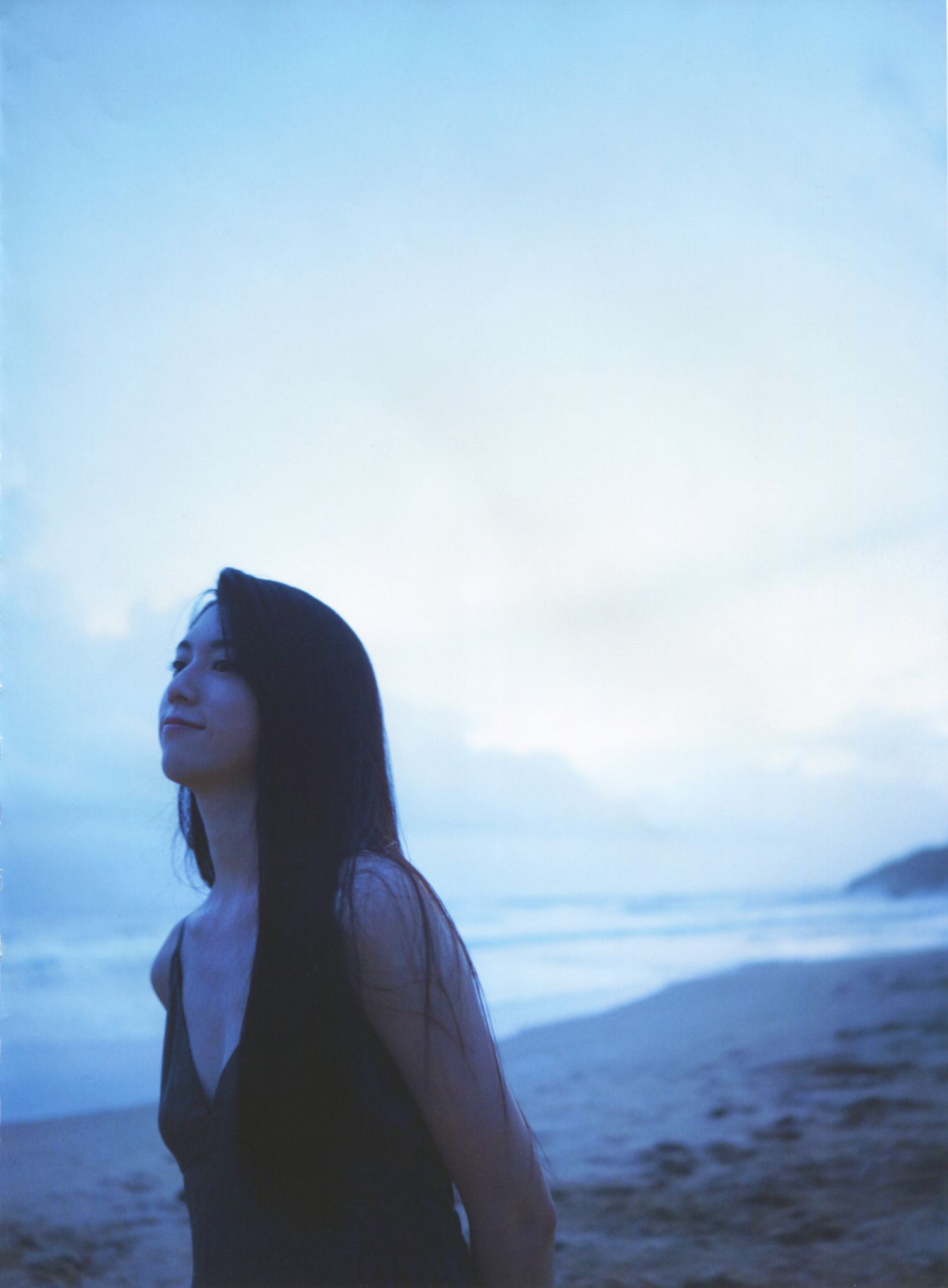 Ayaka Miyoshi 三吉彩花 《わたし》[PB]